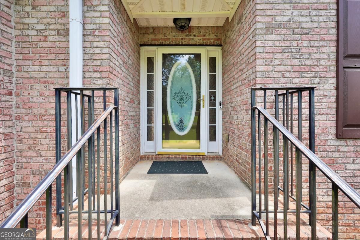 186 Ashley Drive