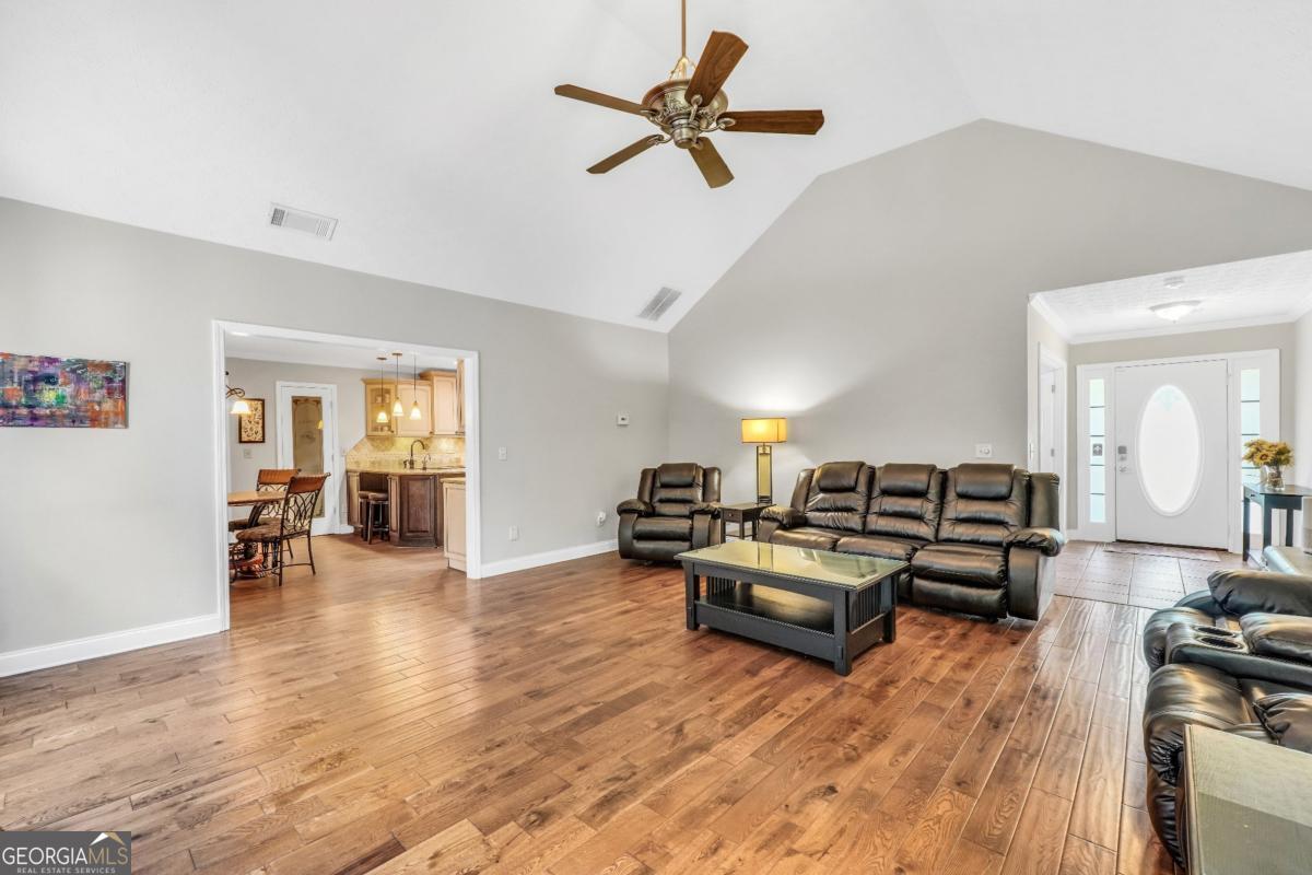 186 Ashley Drive
