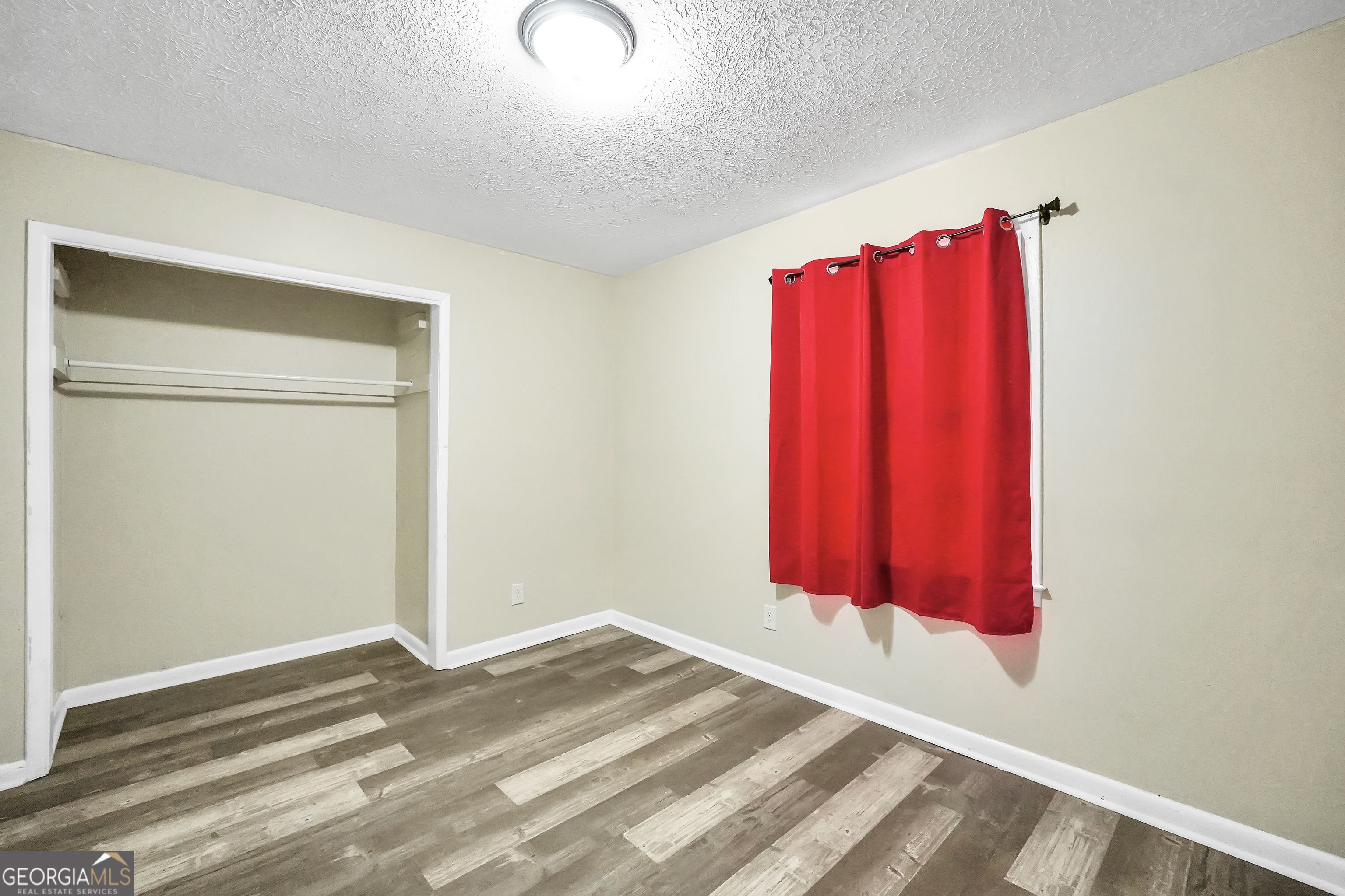 758 King Road