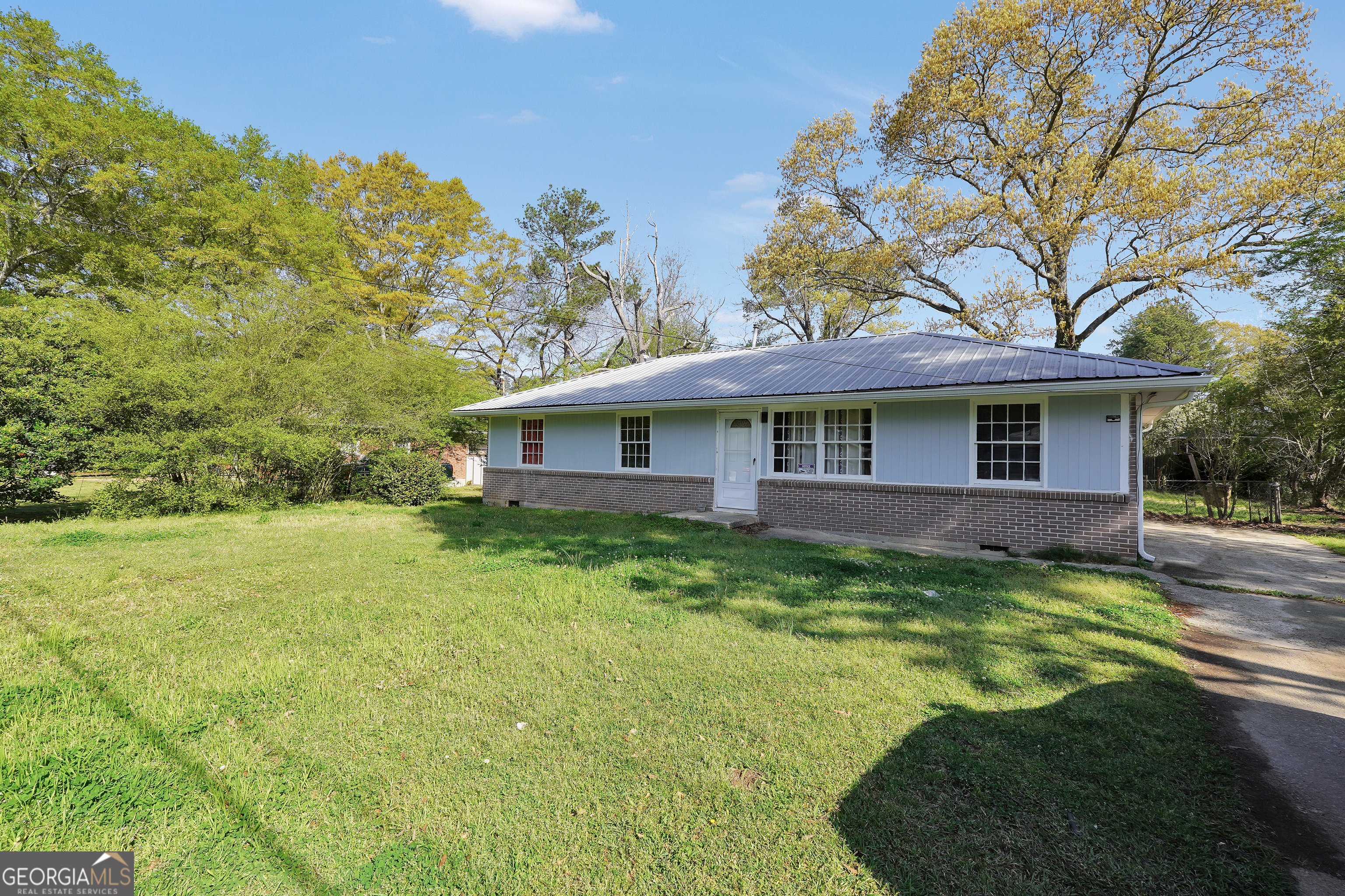 758 King Road