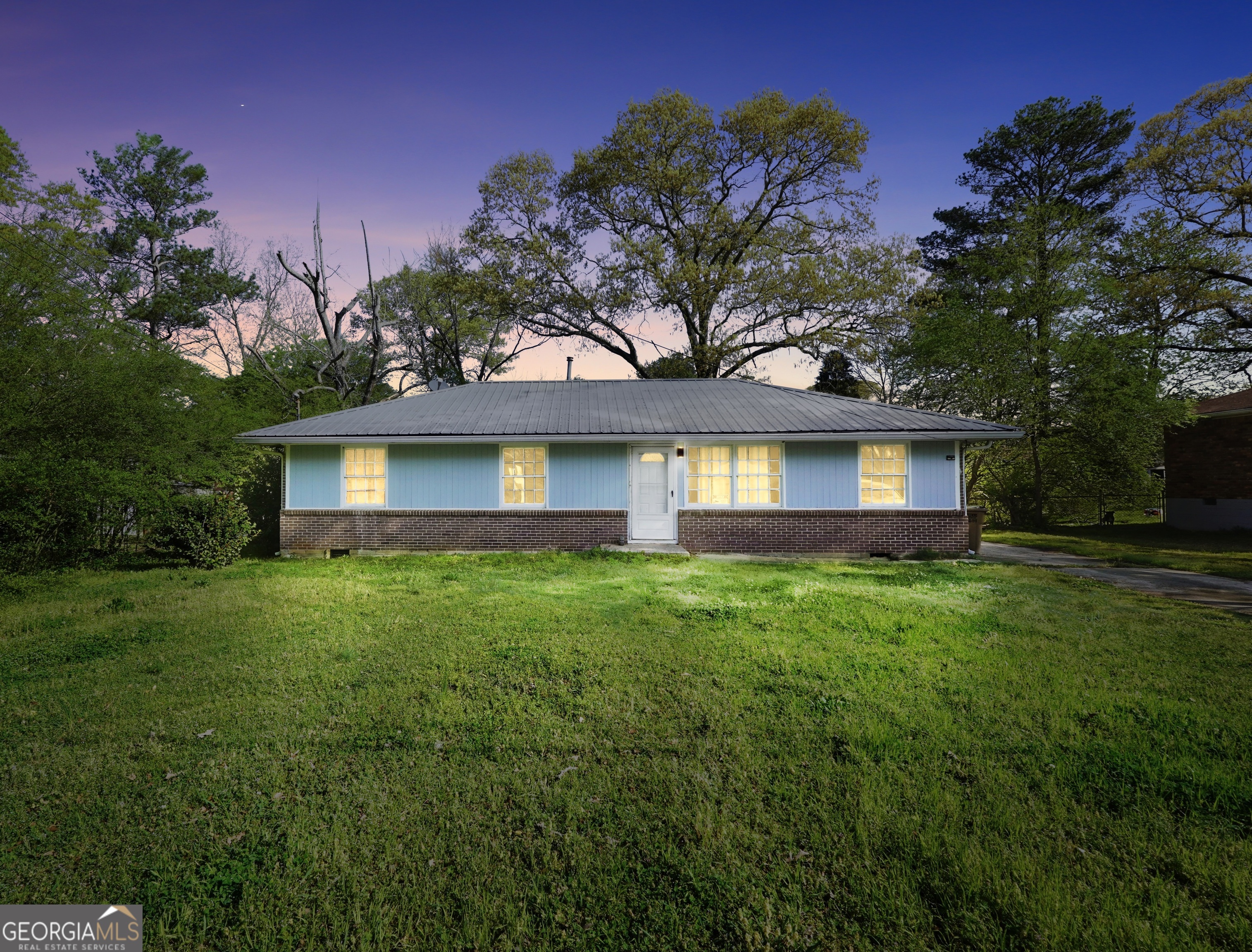 758 King Road