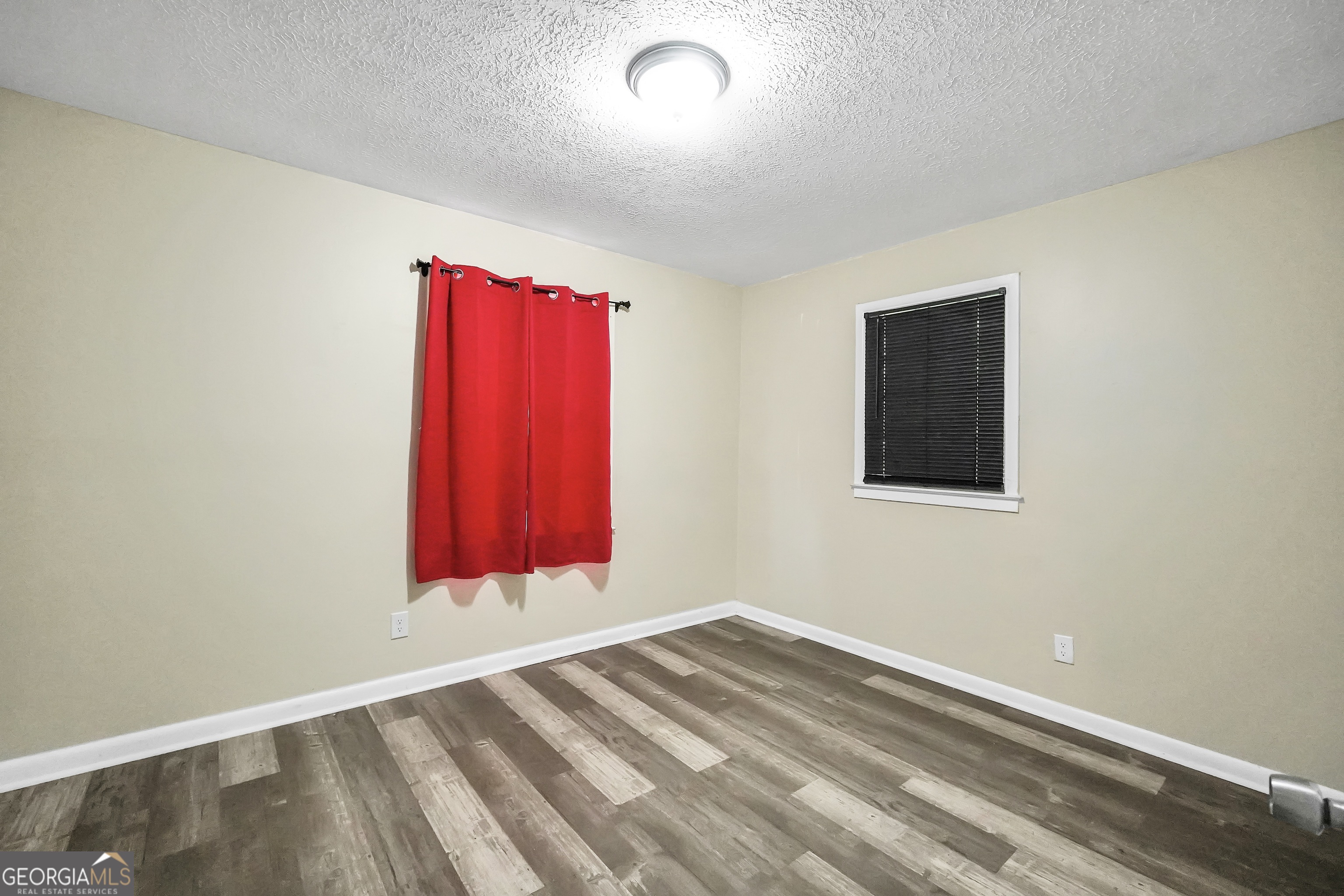 758 King Road