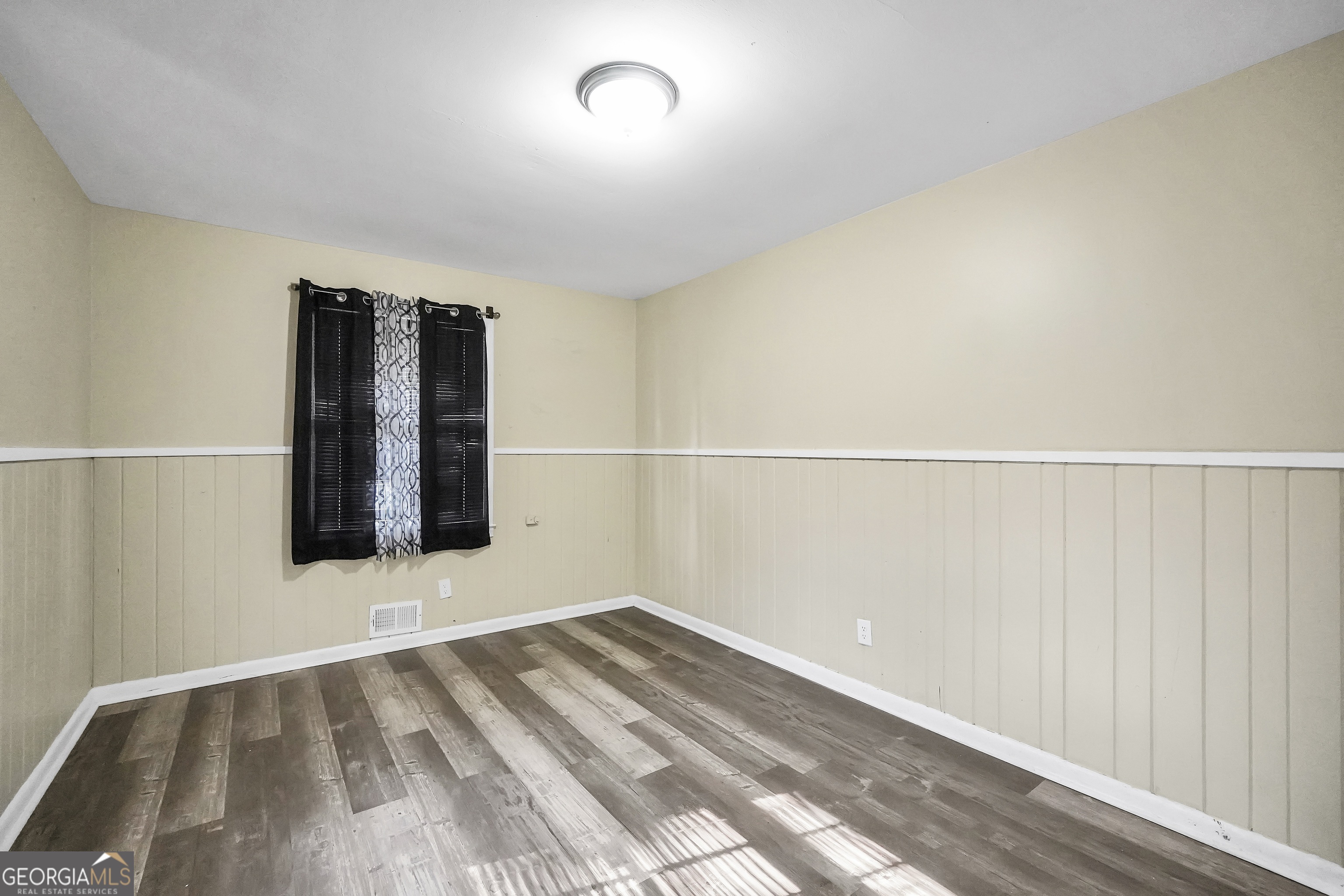 758 King Road