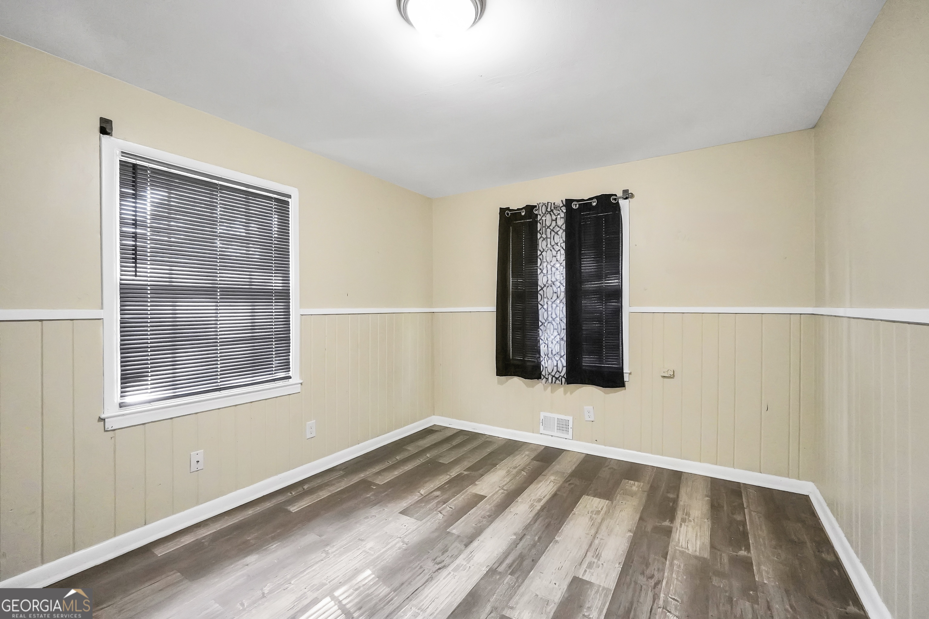 758 King Road