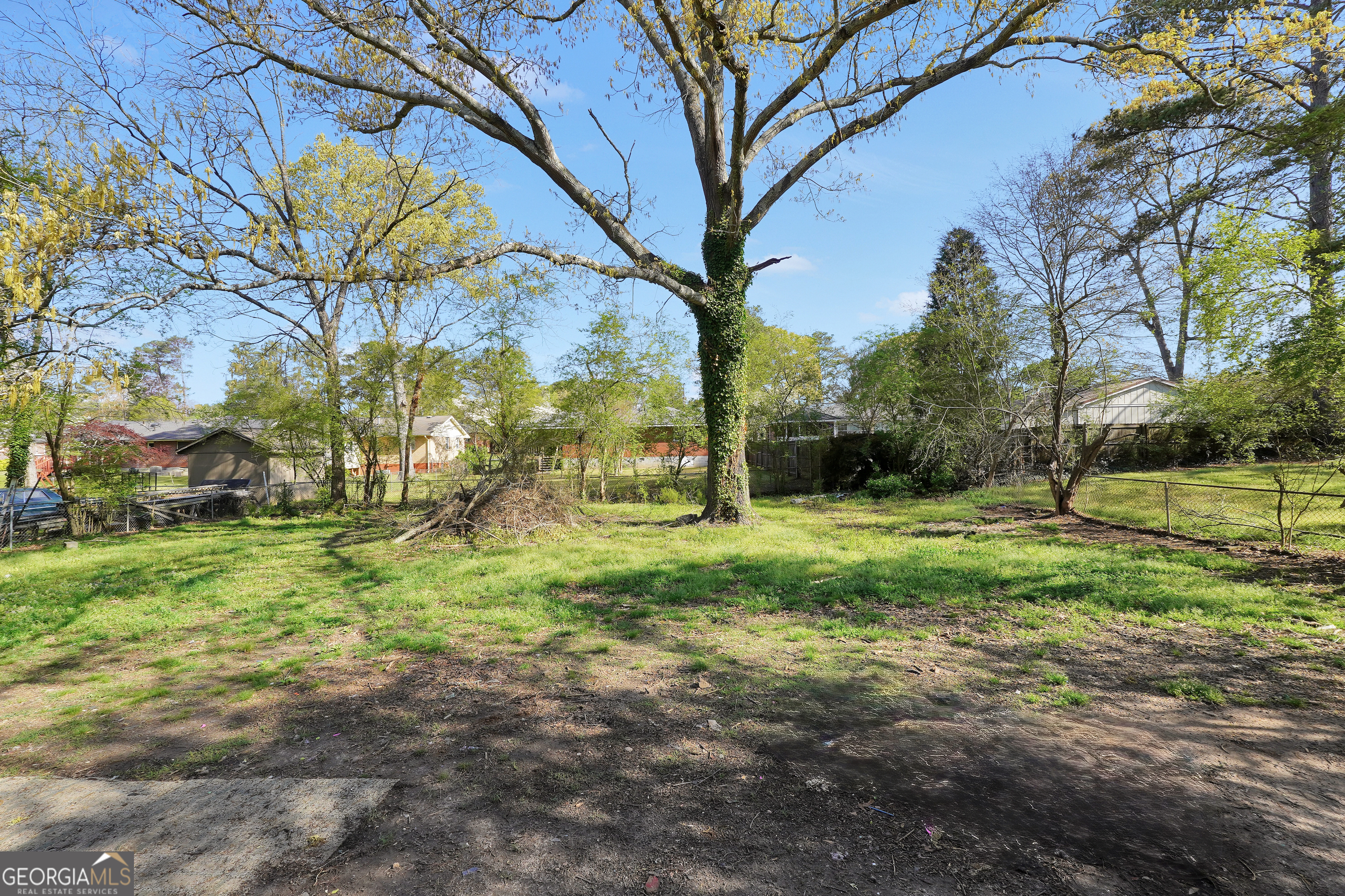 758 King Road