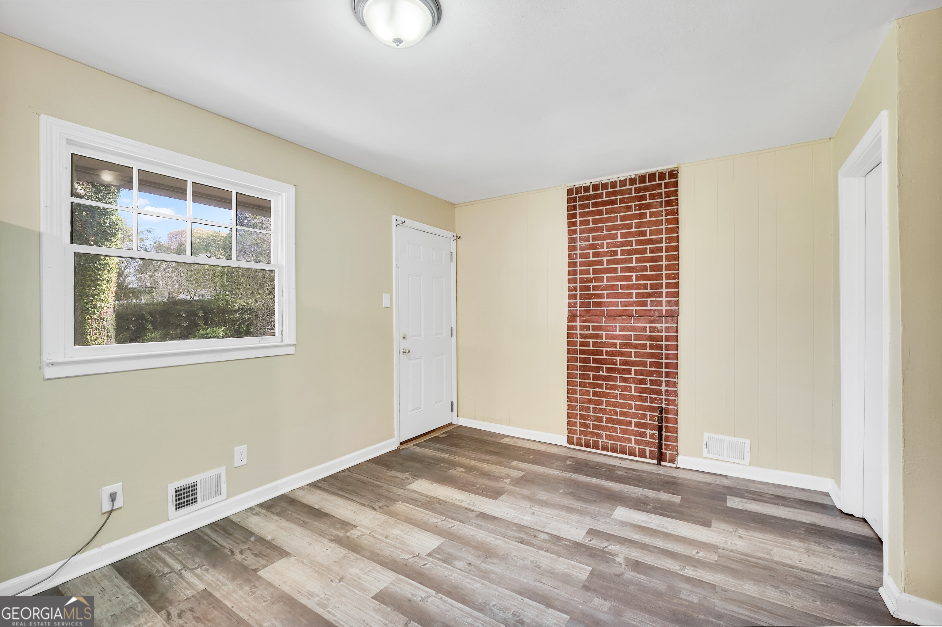 758 King Road
