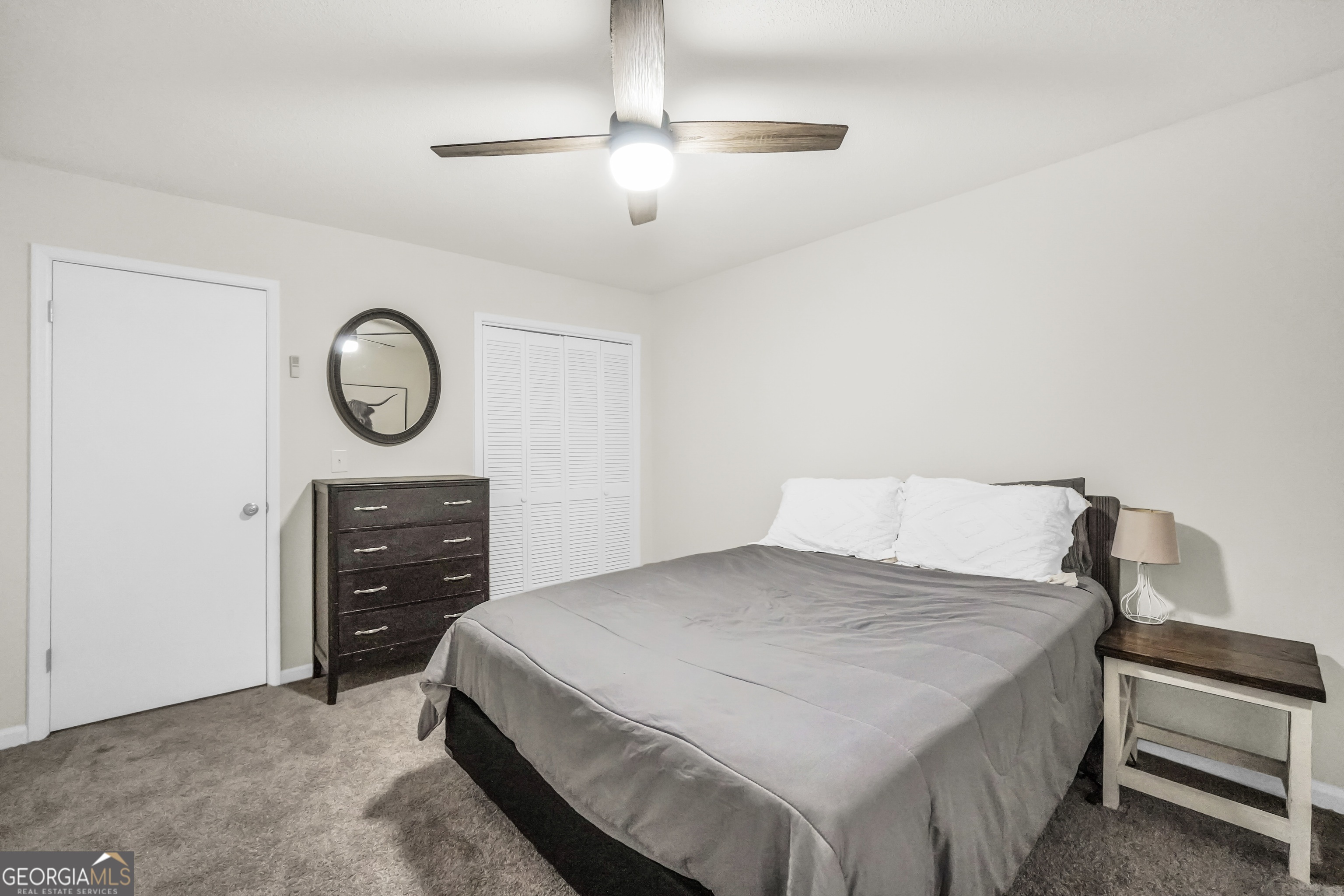 933 Chisholm Trail