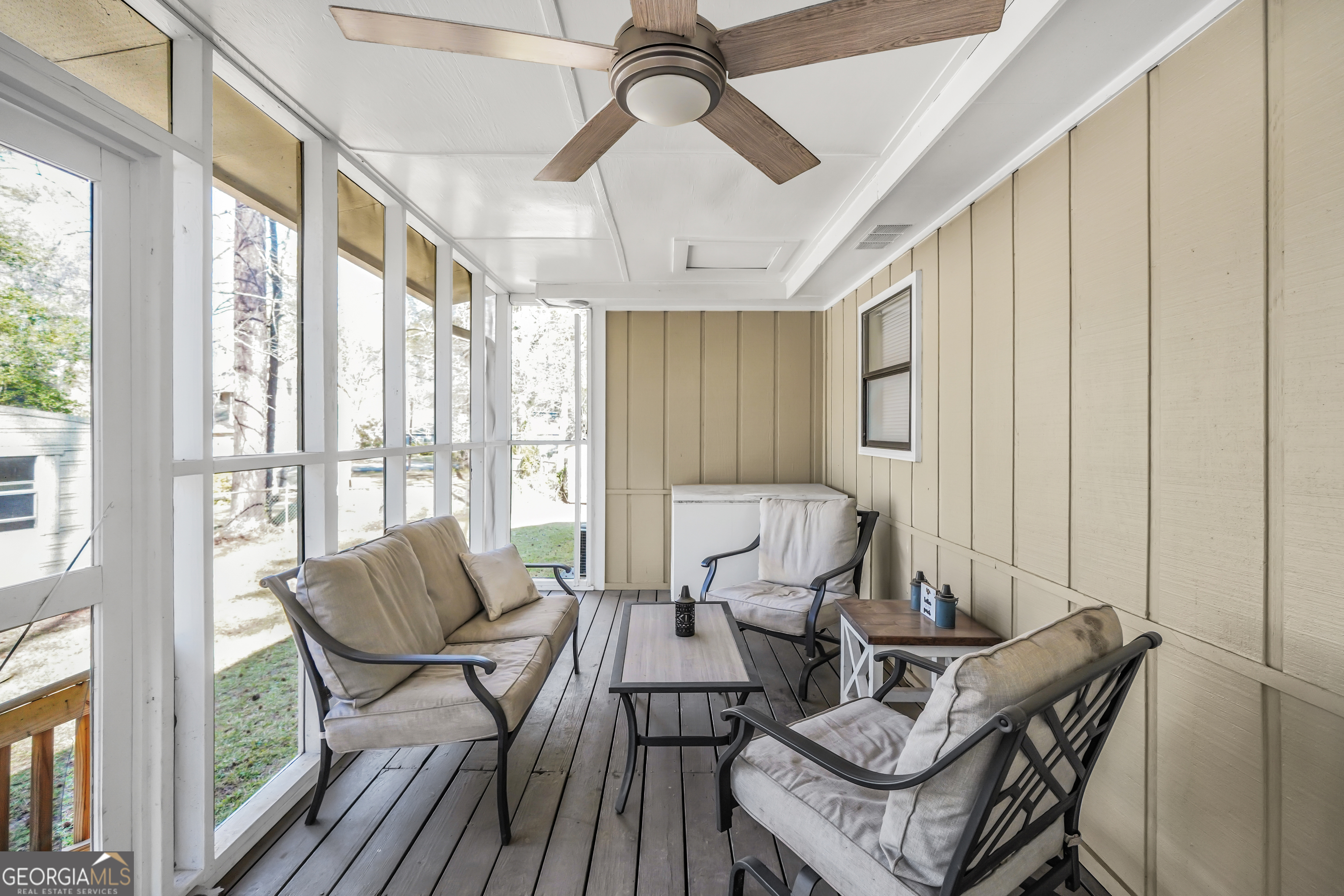 933 Chisholm Trail
