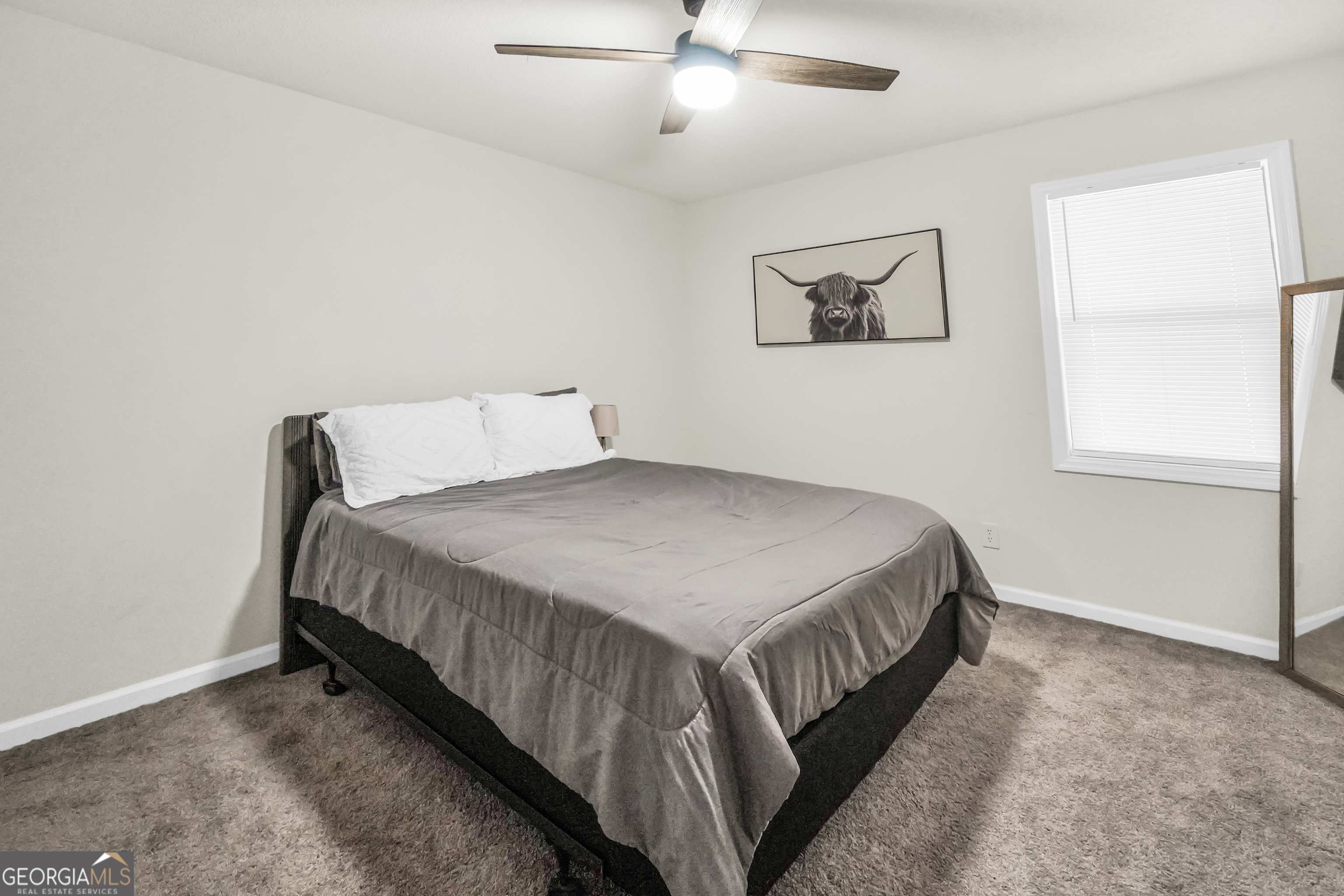 933 Chisholm Trail