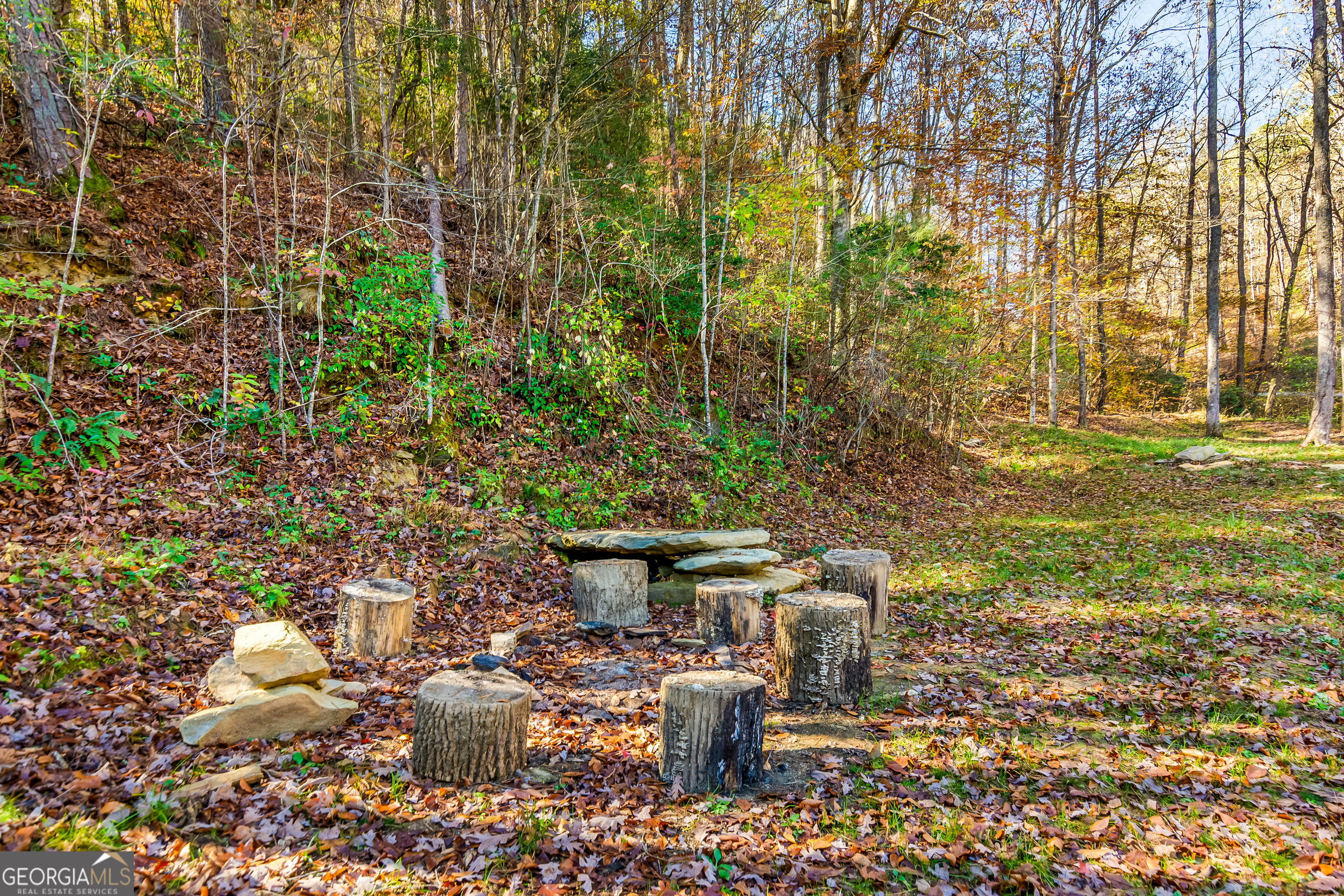 475 Holden Road