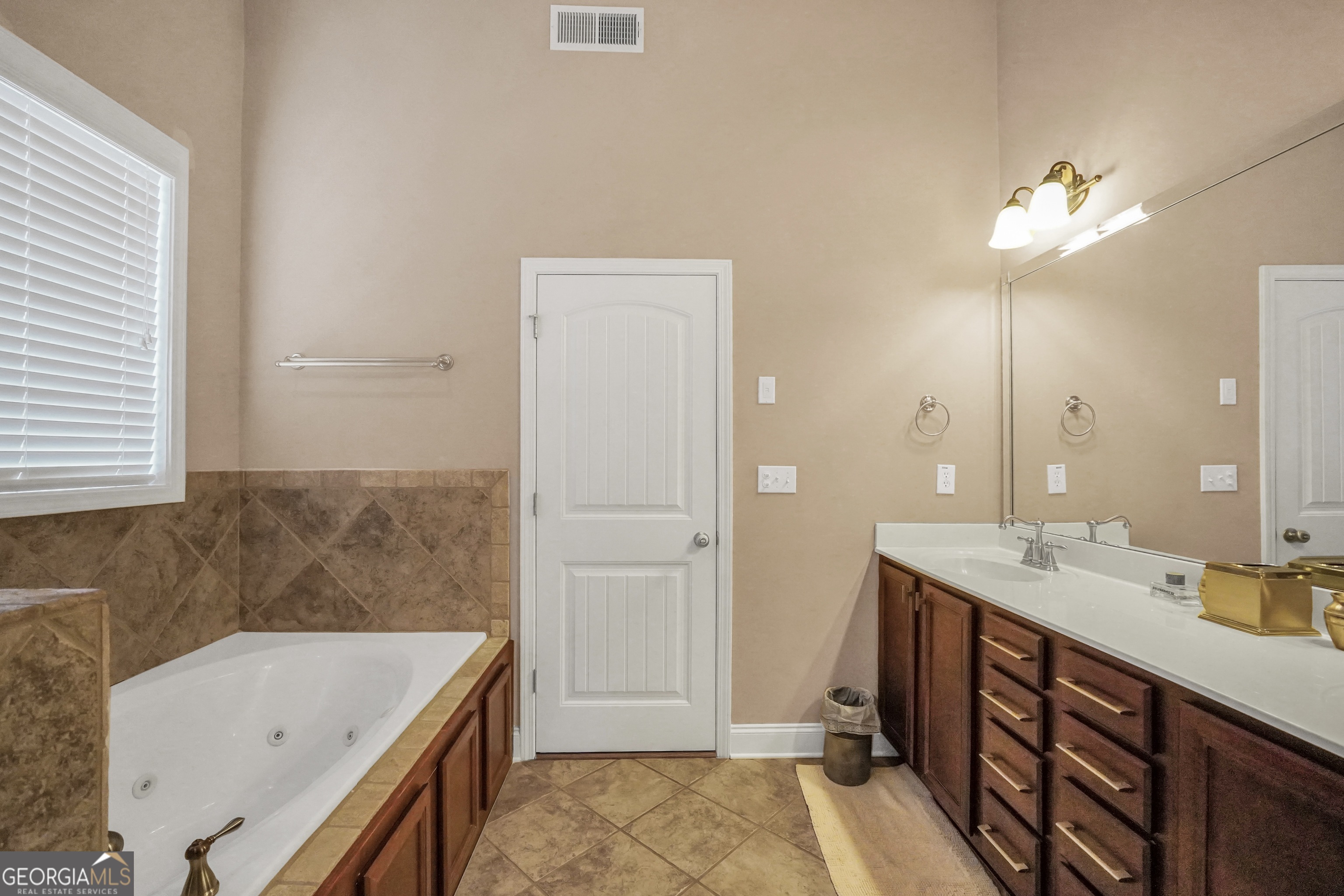 204 Carmell Court