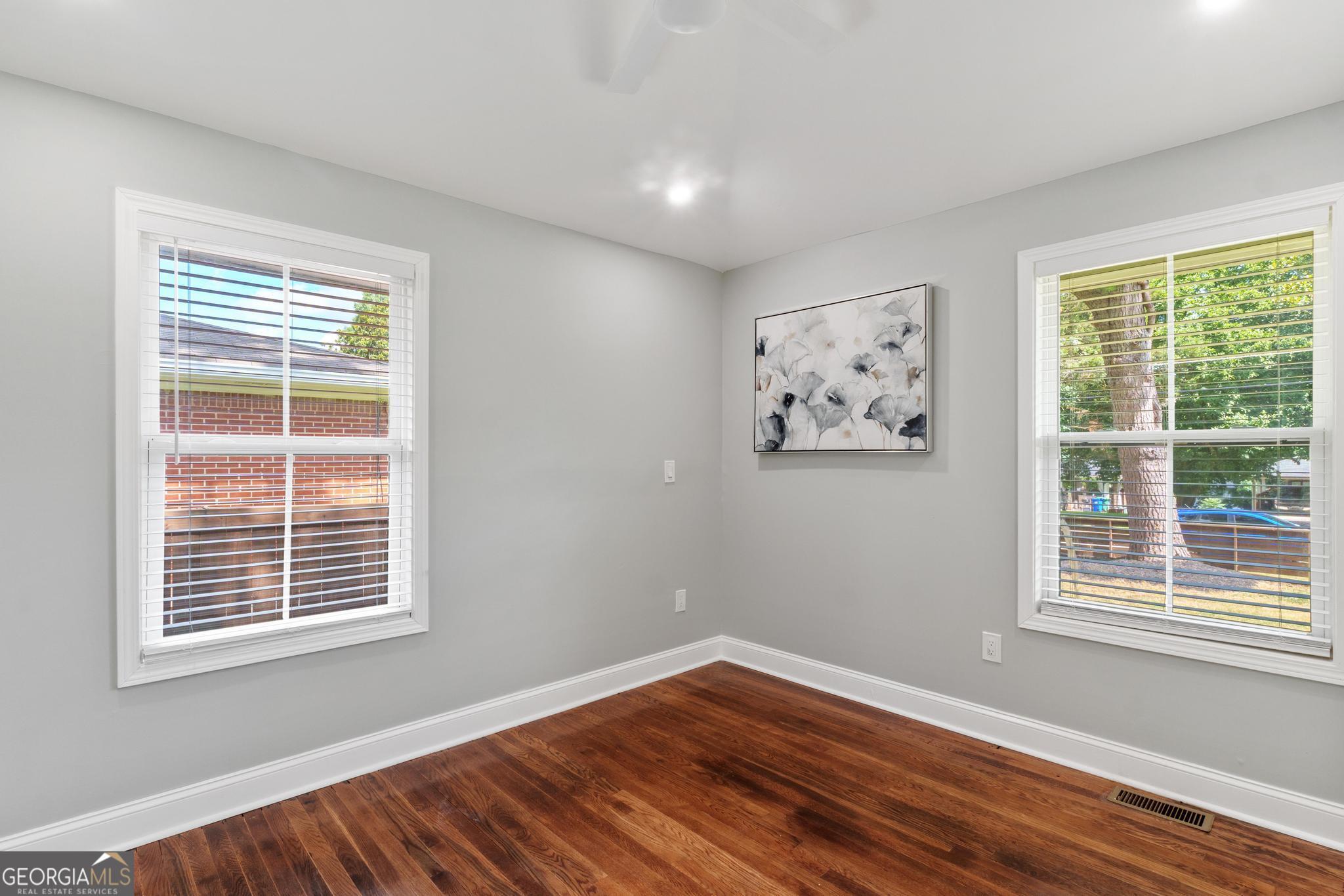 1869 Arkose Drive SE