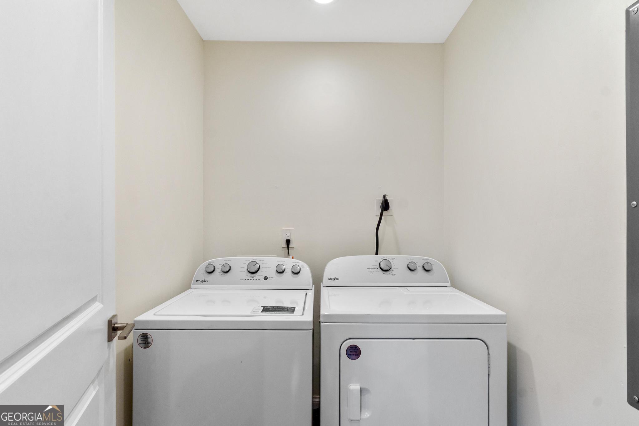 1869 Arkose Drive SE