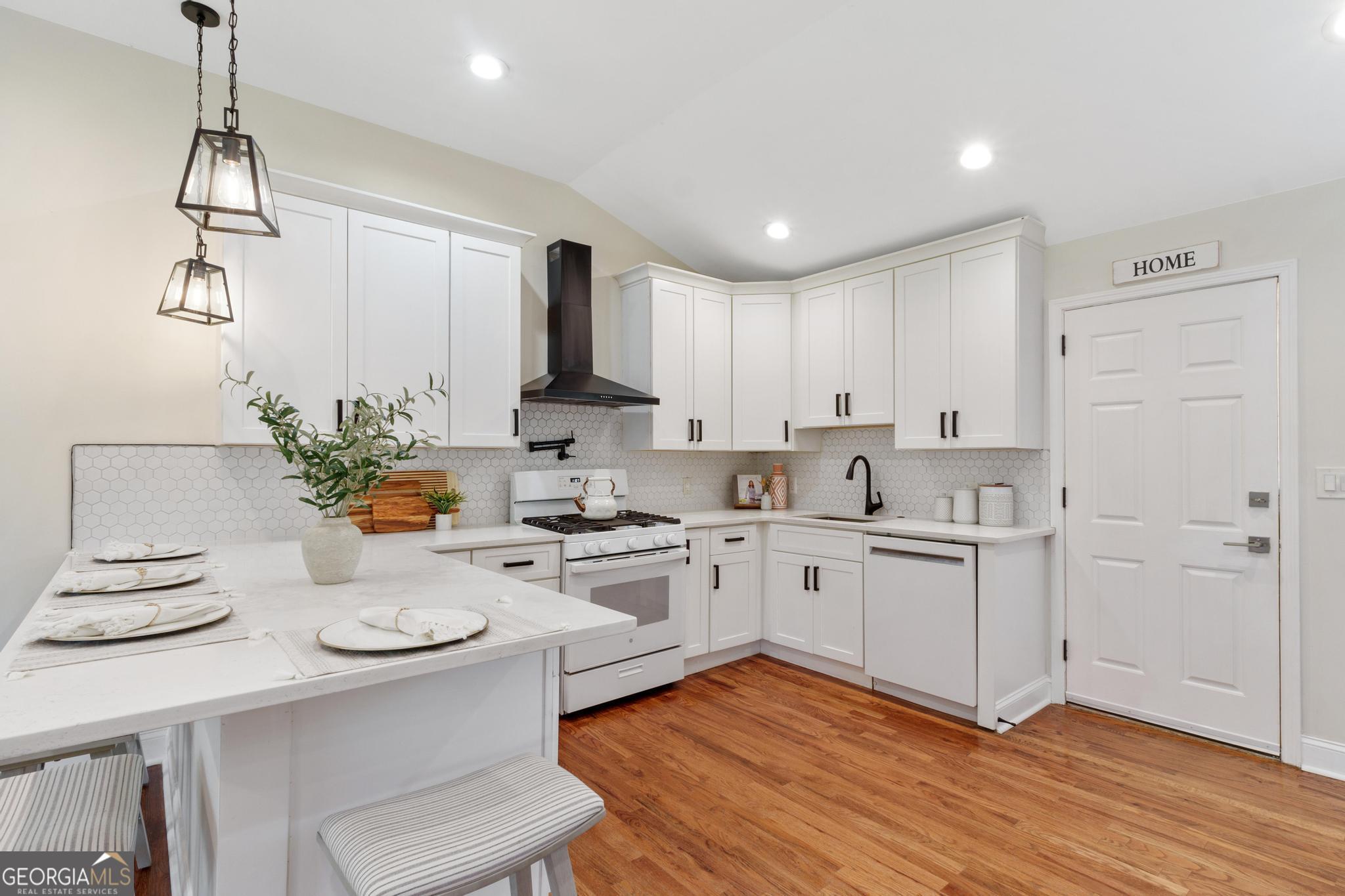 1869 Arkose Drive SE