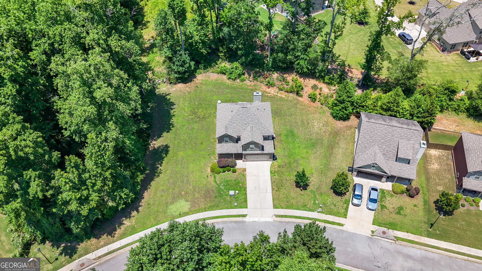 470 Louise Way