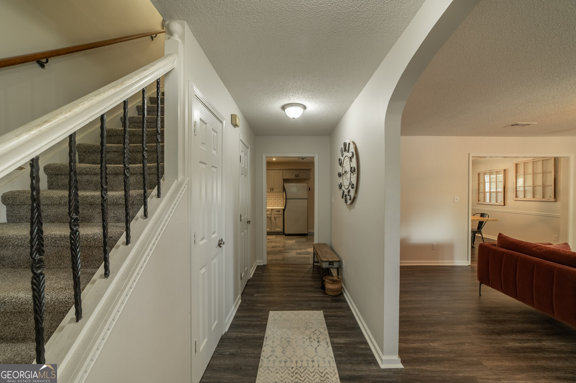 150 Oak Shores Drive