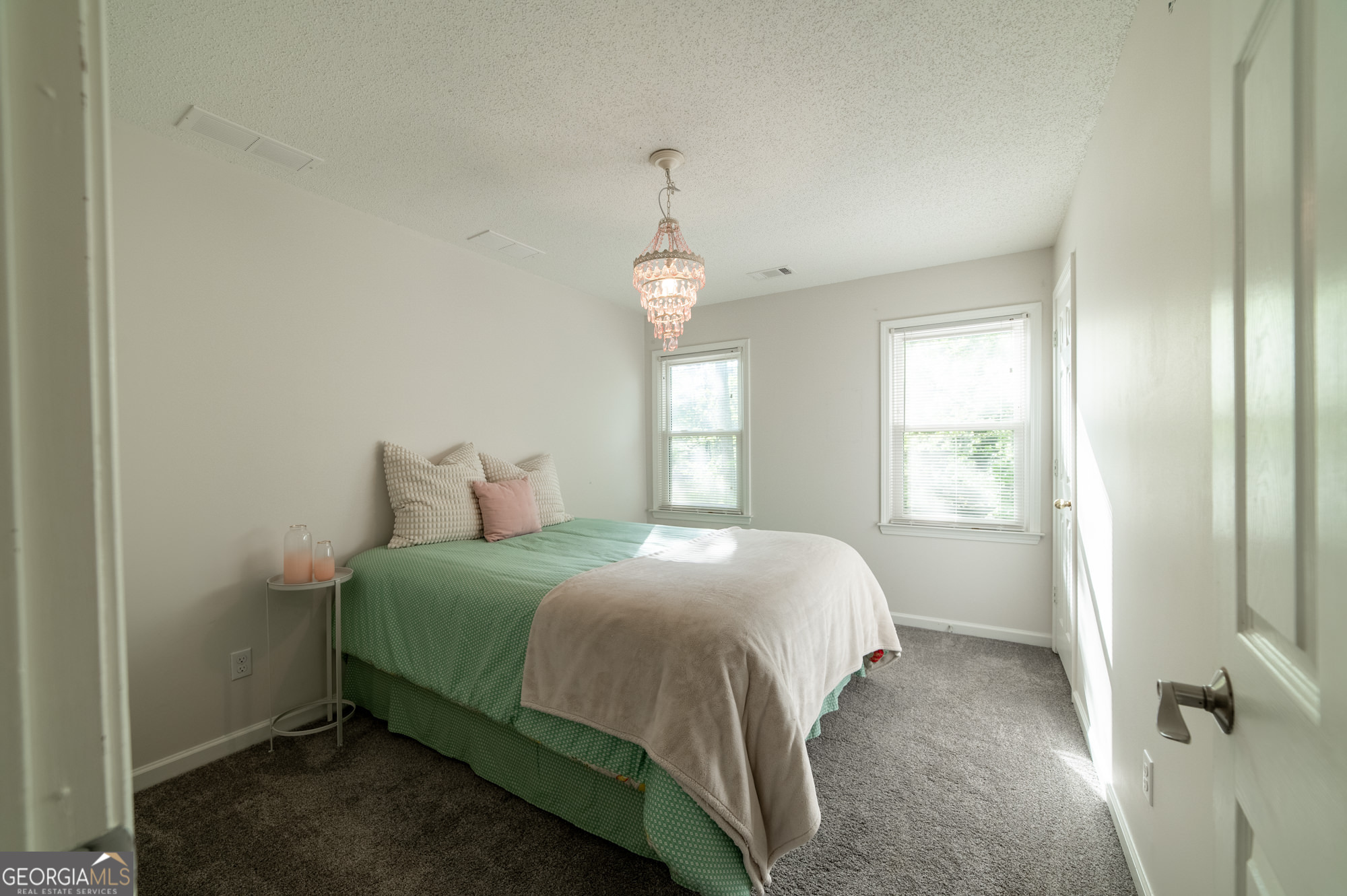 150 Oak Shores Drive