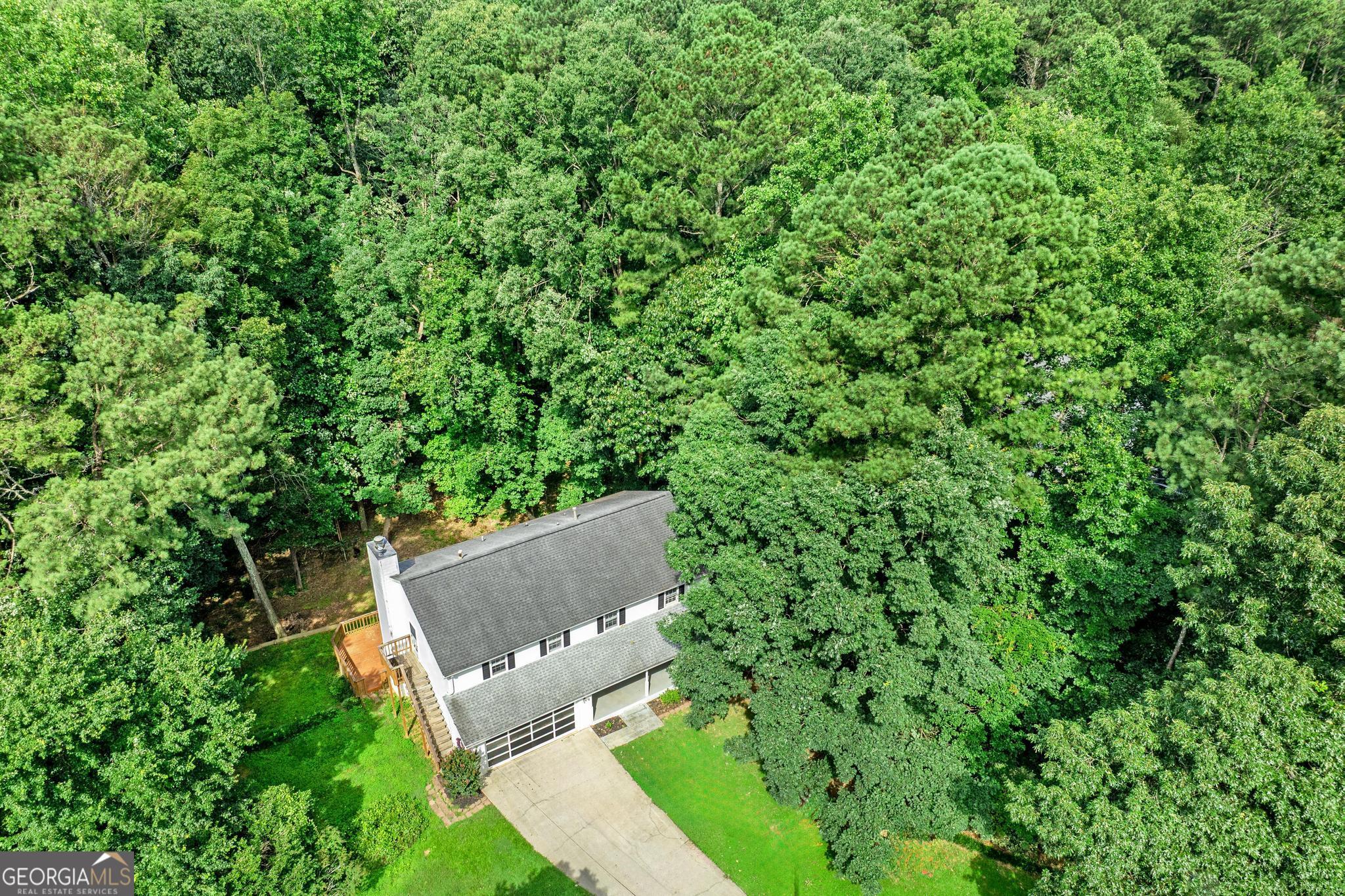 1917 Lake Ridge Court