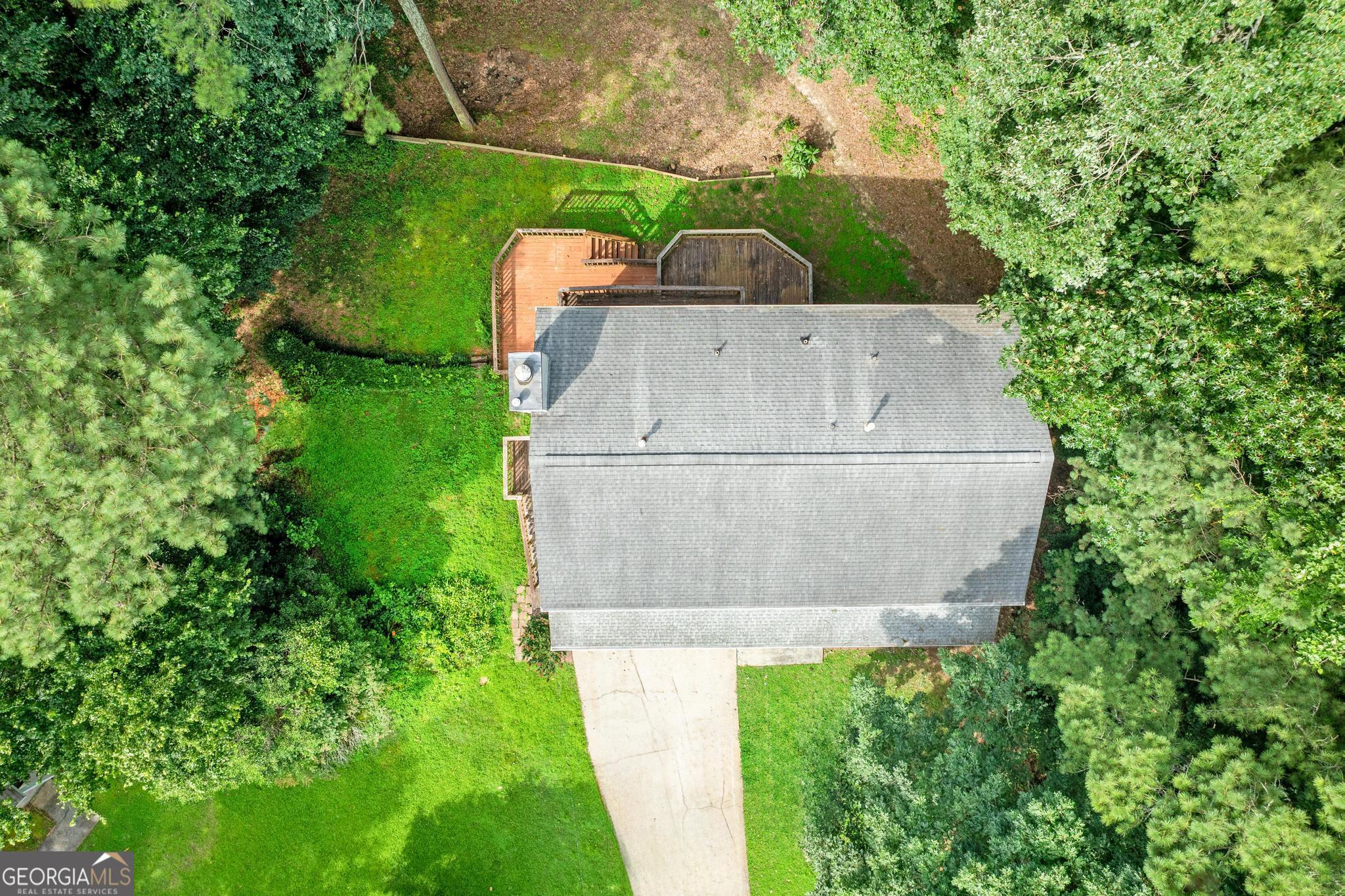 1917 Lake Ridge Court