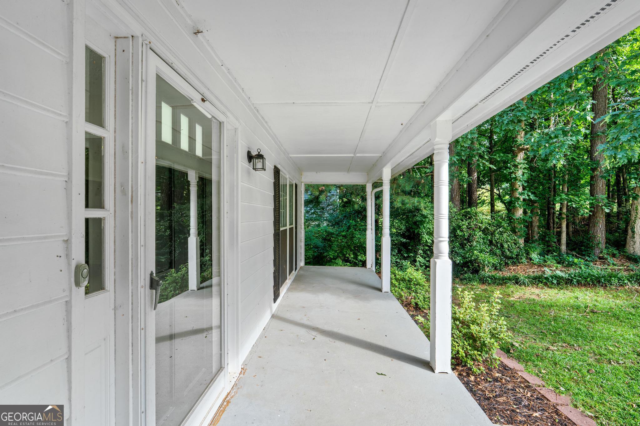 1917 Lake Ridge Court