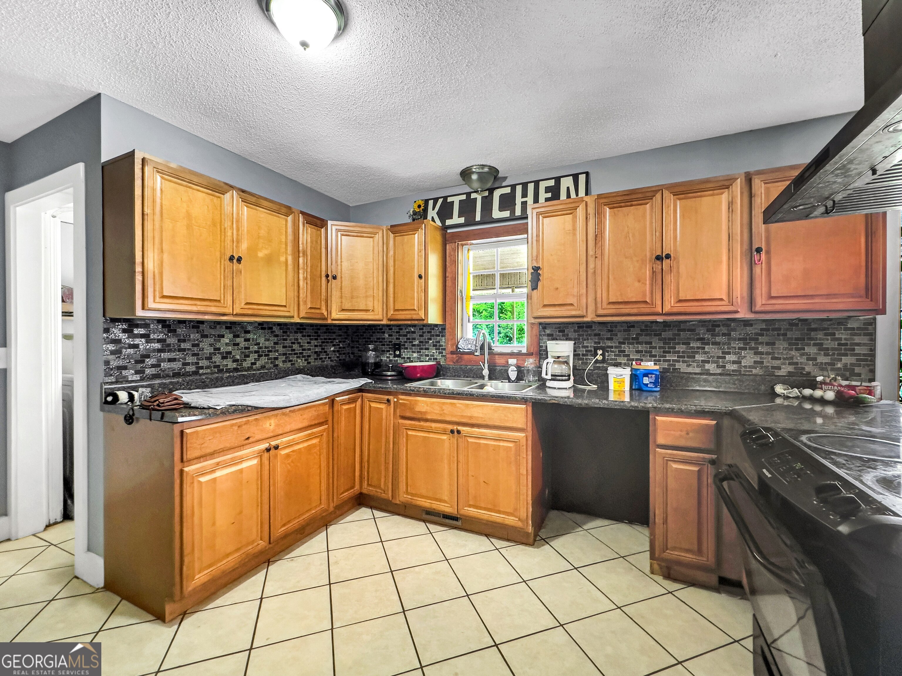 1903 Waymanville Road