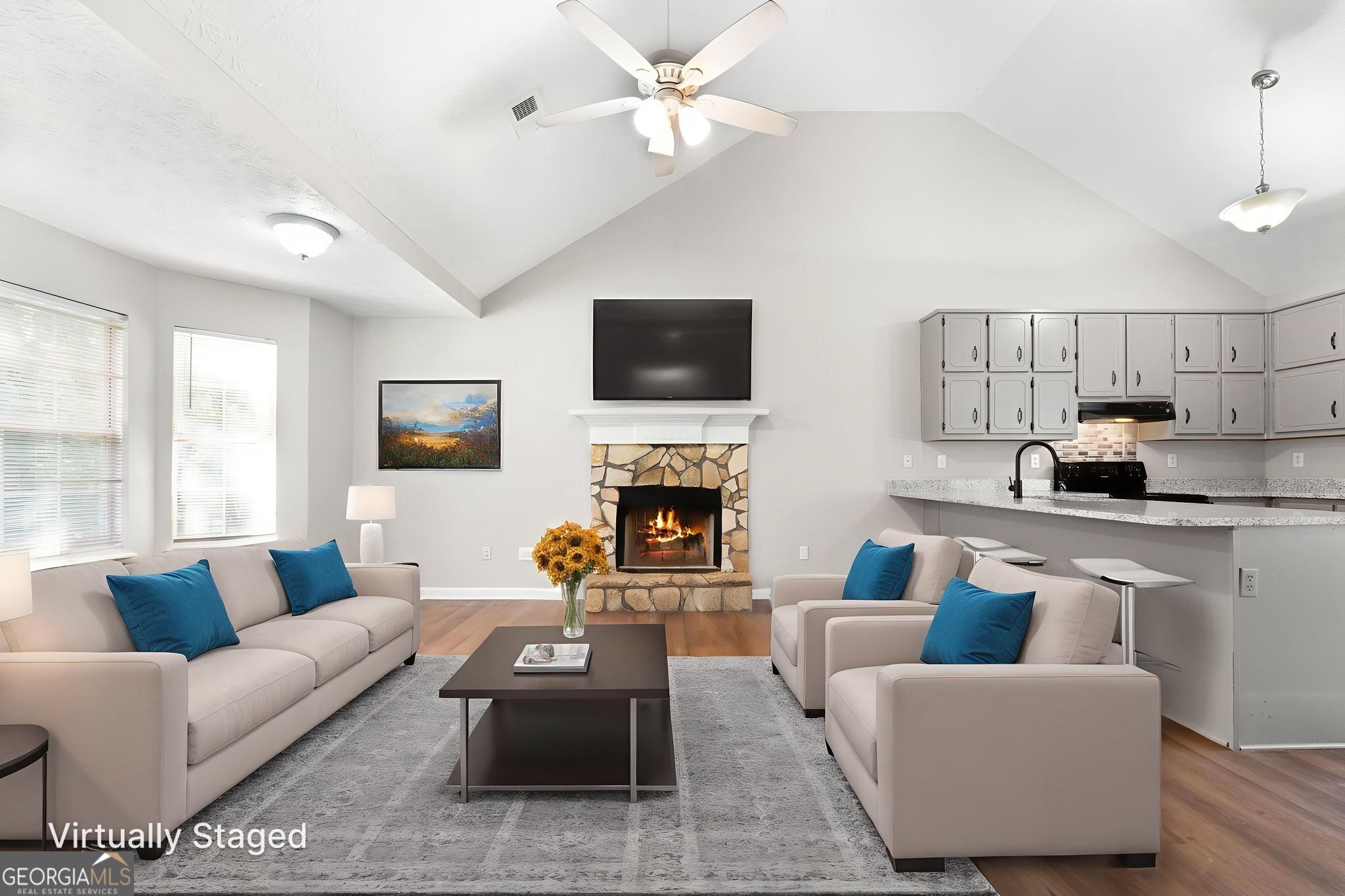 533 Grove Pointe Court