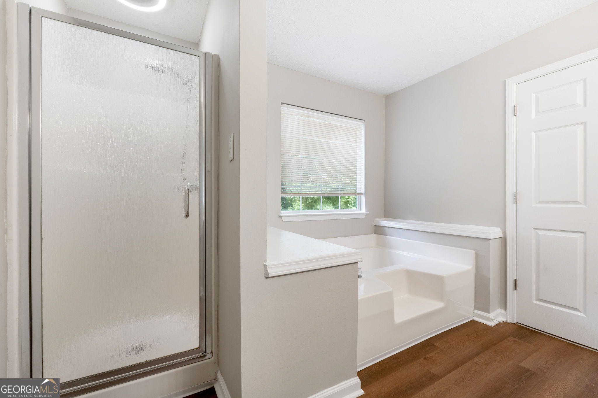 533 Grove Pointe Court