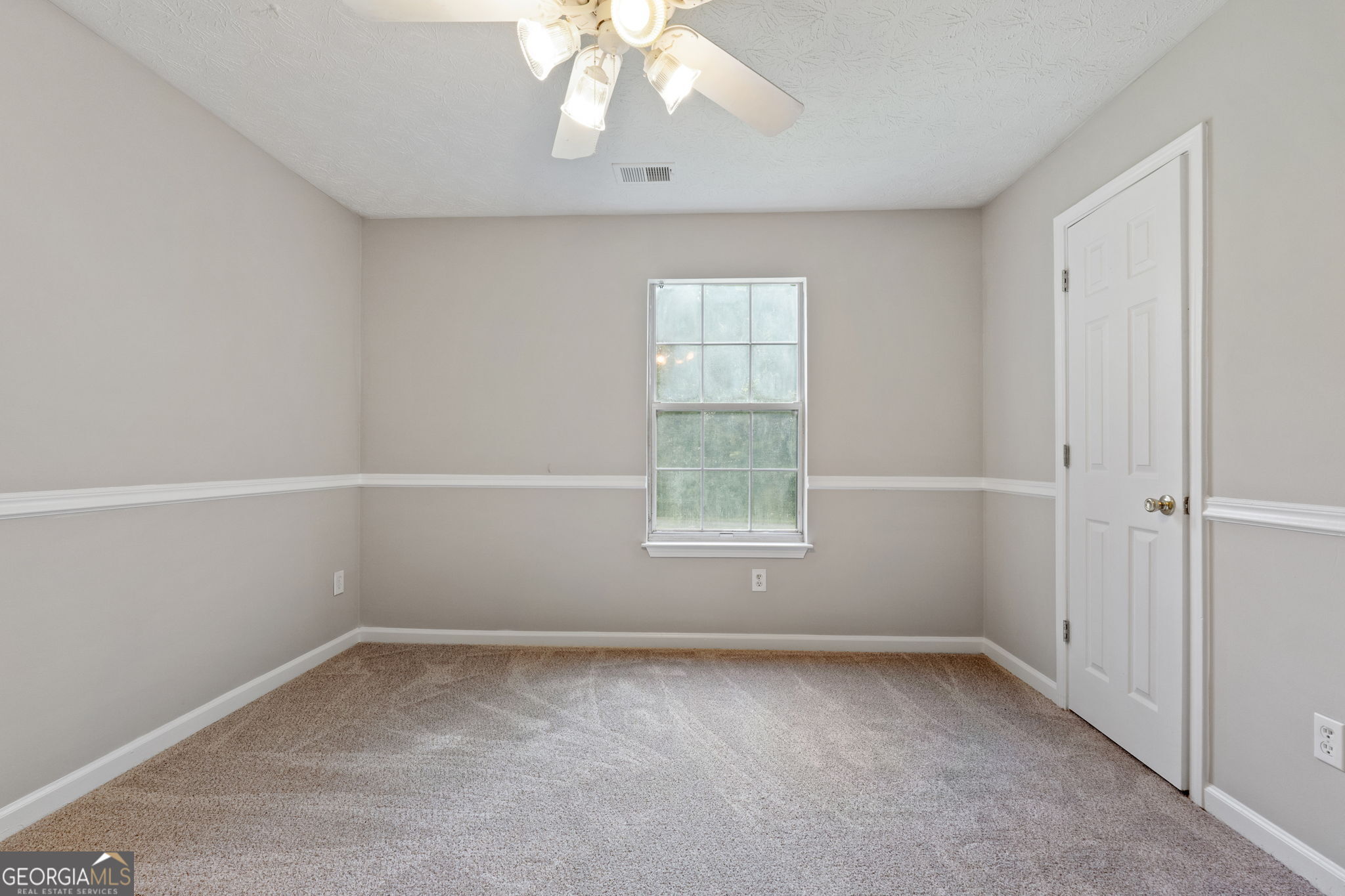 533 Grove Pointe Court