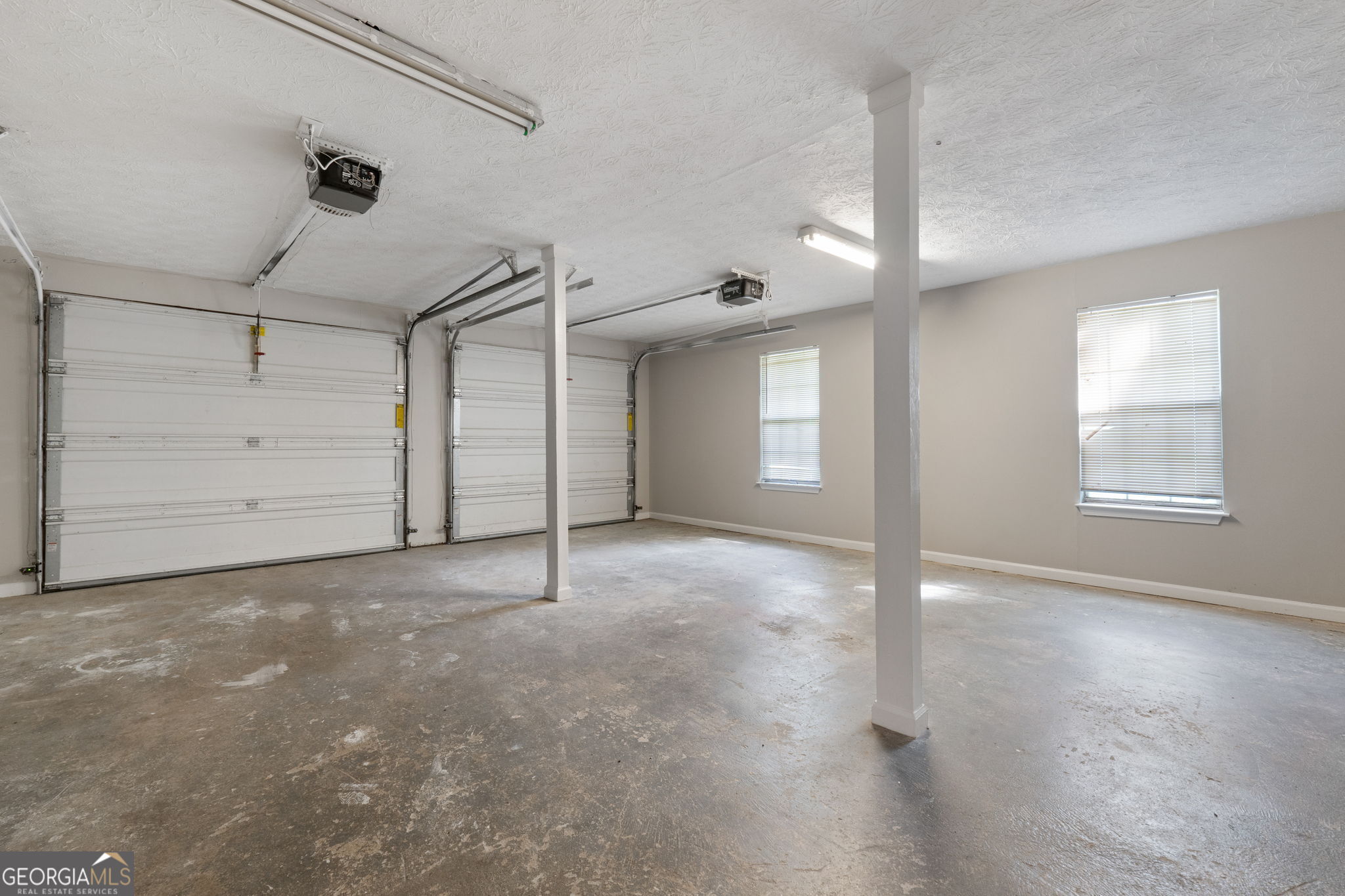 533 Grove Pointe Court