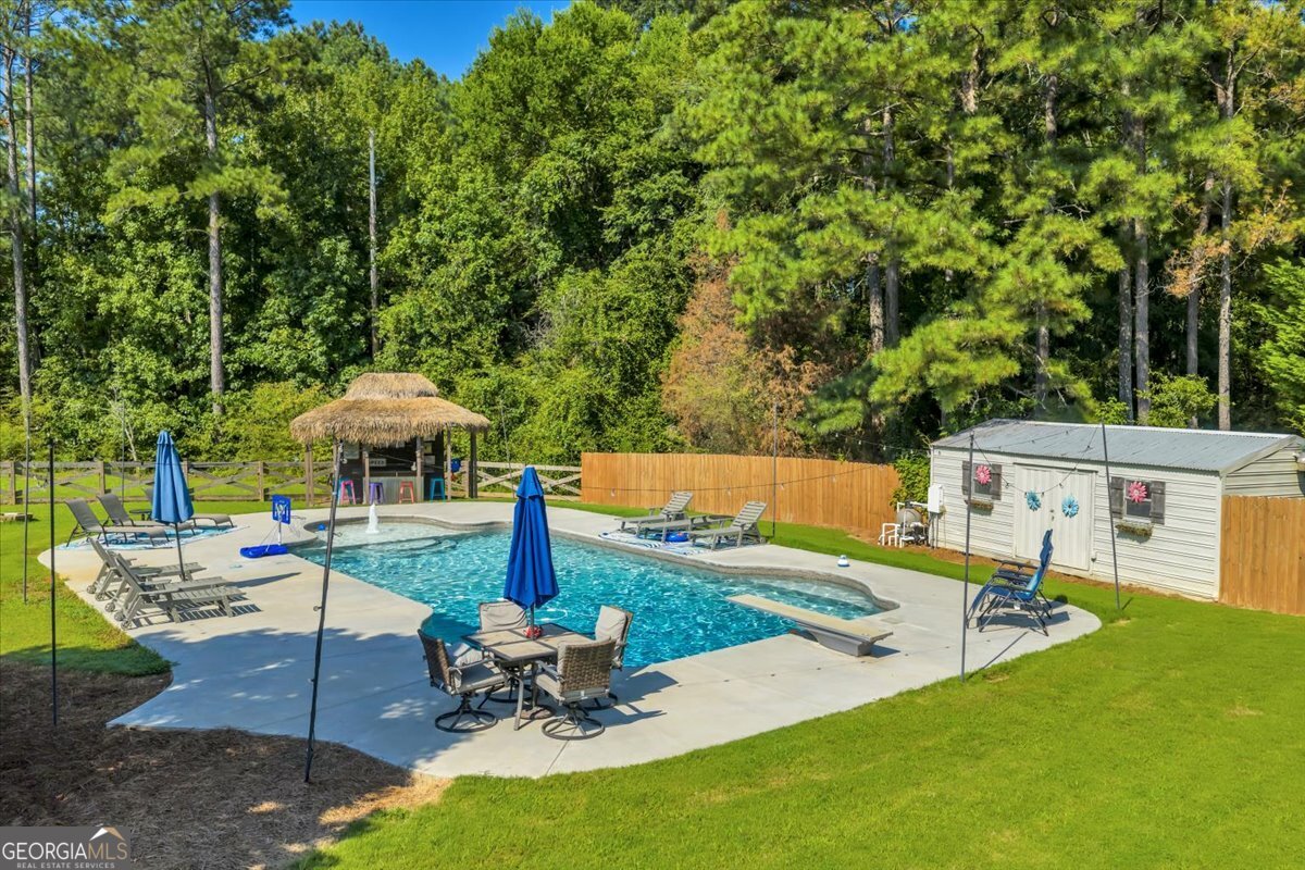 16 Little Collier Road