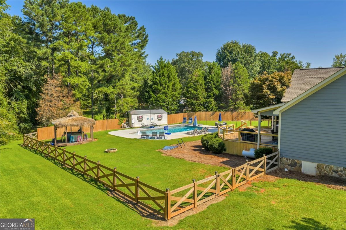 16 Little Collier Road