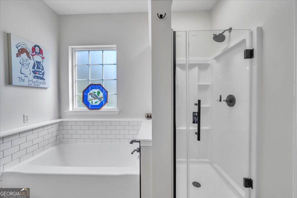 16 Little Collier Road