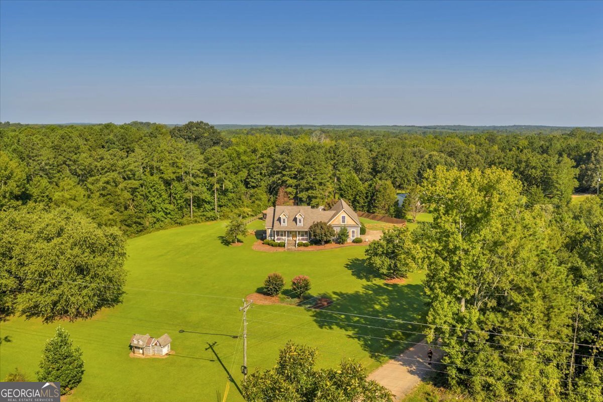 16 Little Collier Road