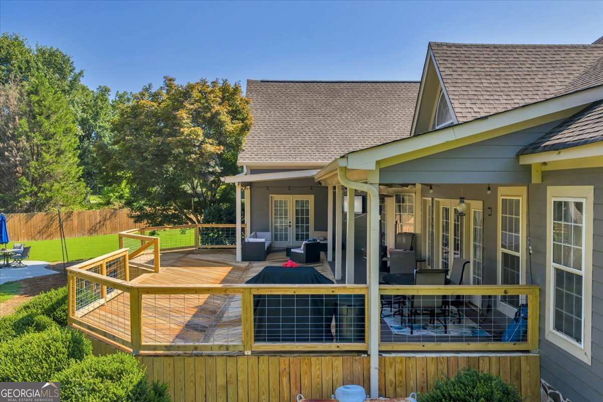 16 Little Collier Road