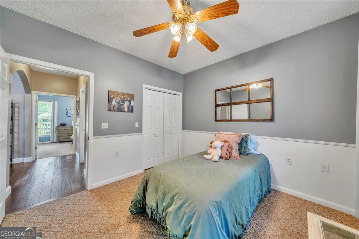 16 Little Collier Road