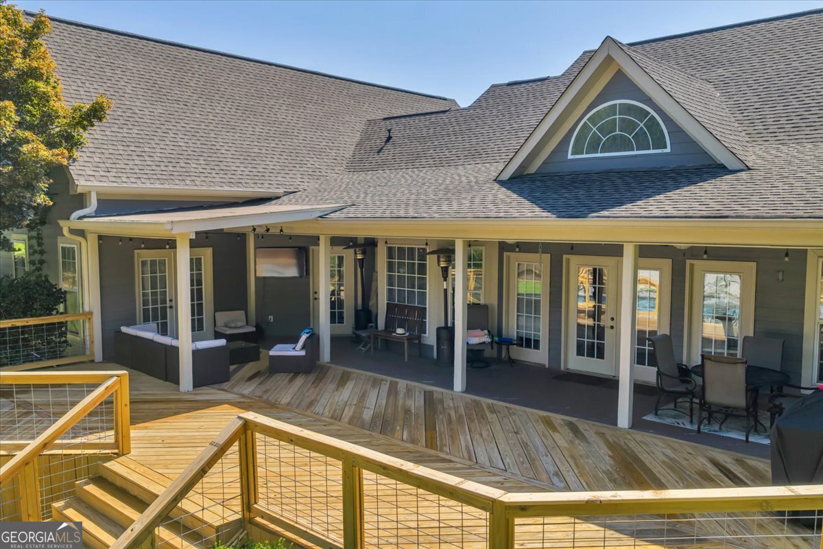 16 Little Collier Road