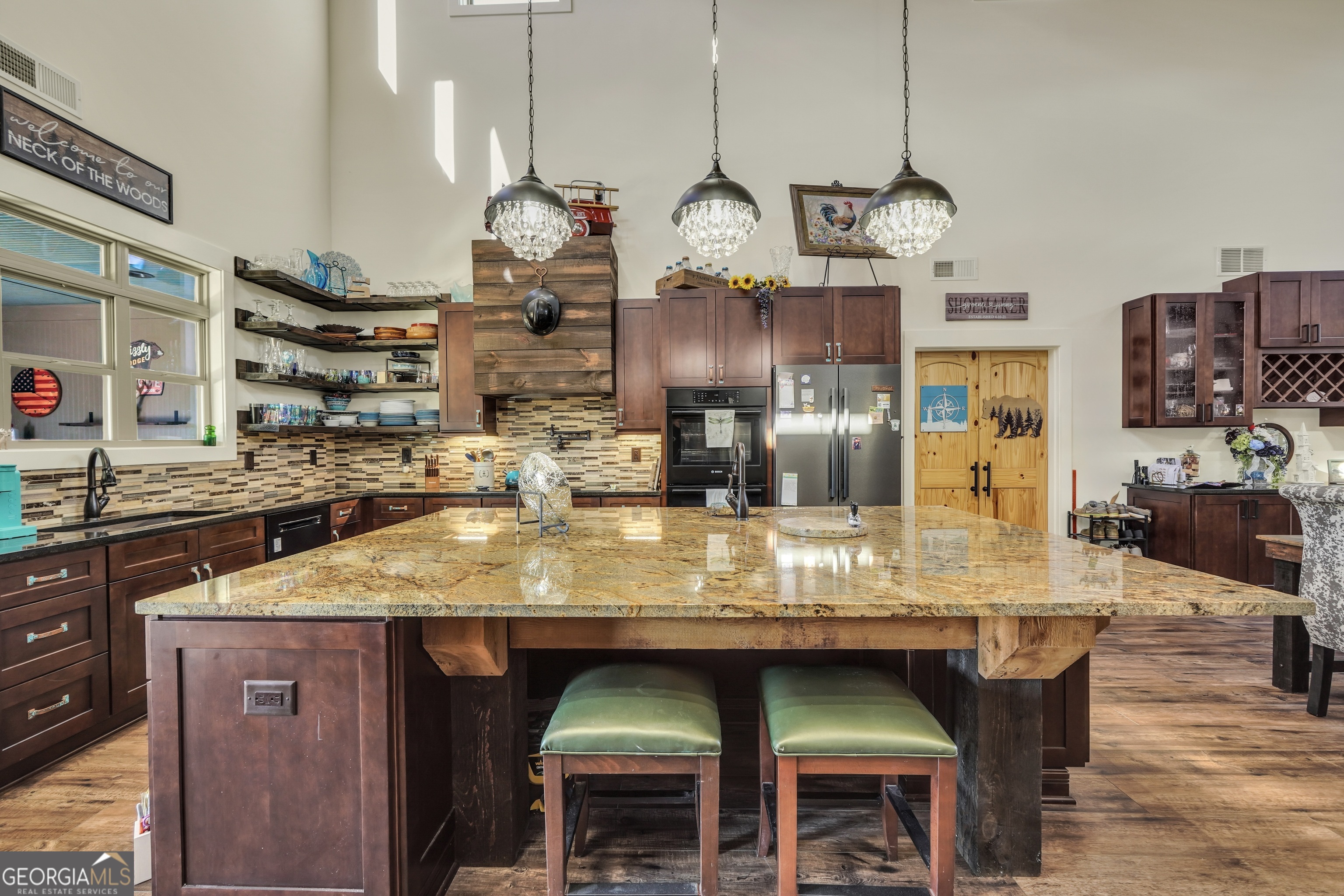 616 Shackelford Road