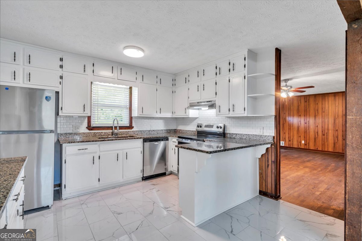 2649 Lake Harbin Road