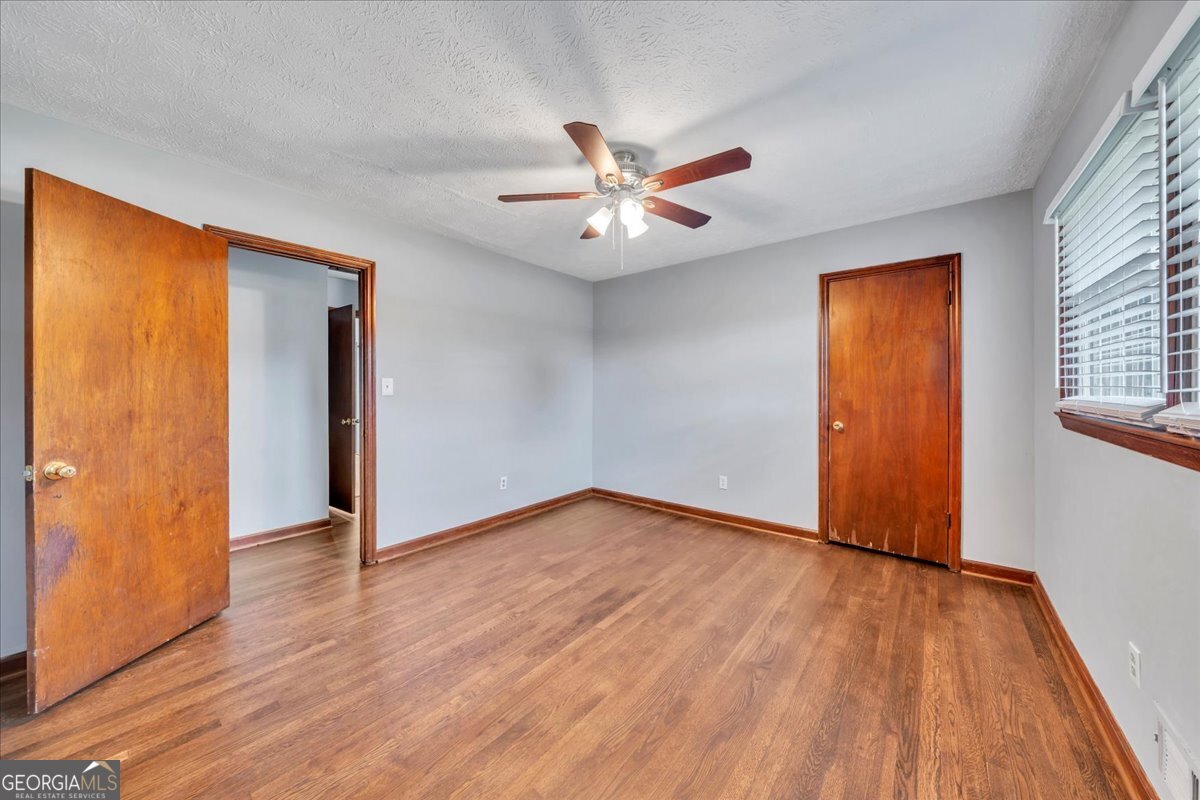 2649 Lake Harbin Road