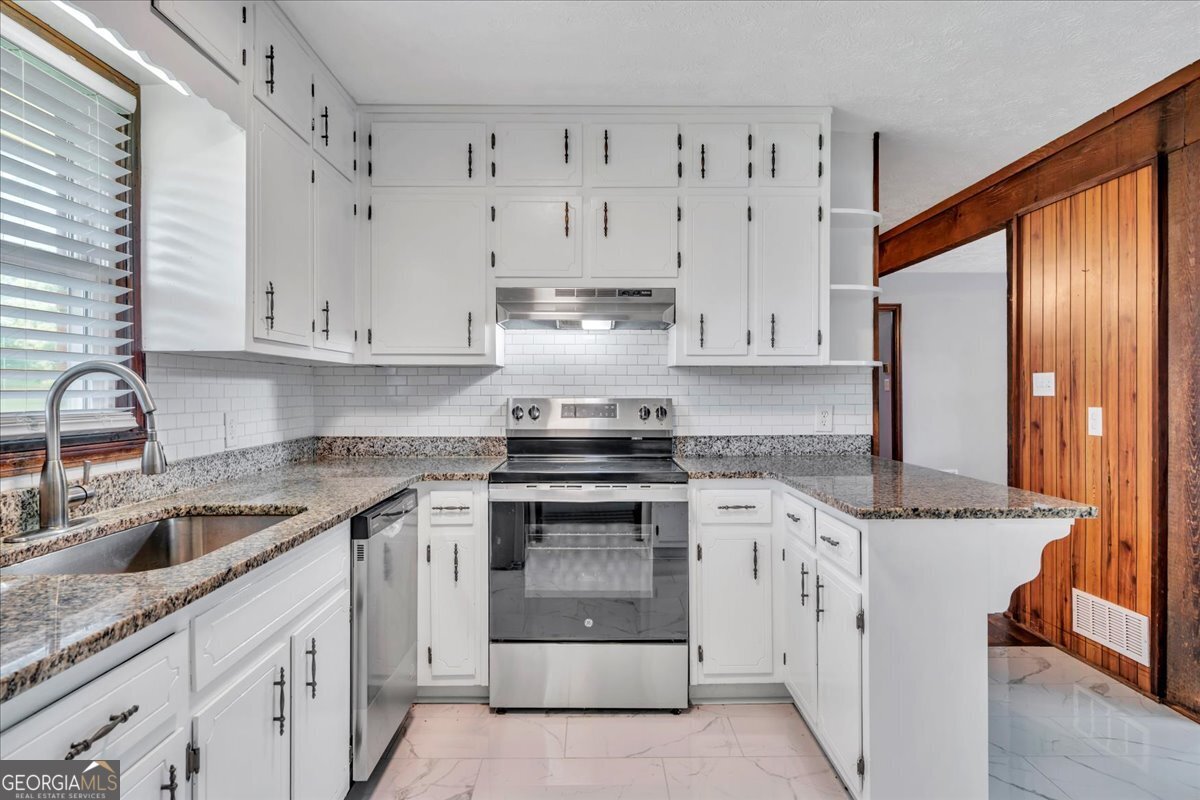 2649 Lake Harbin Road