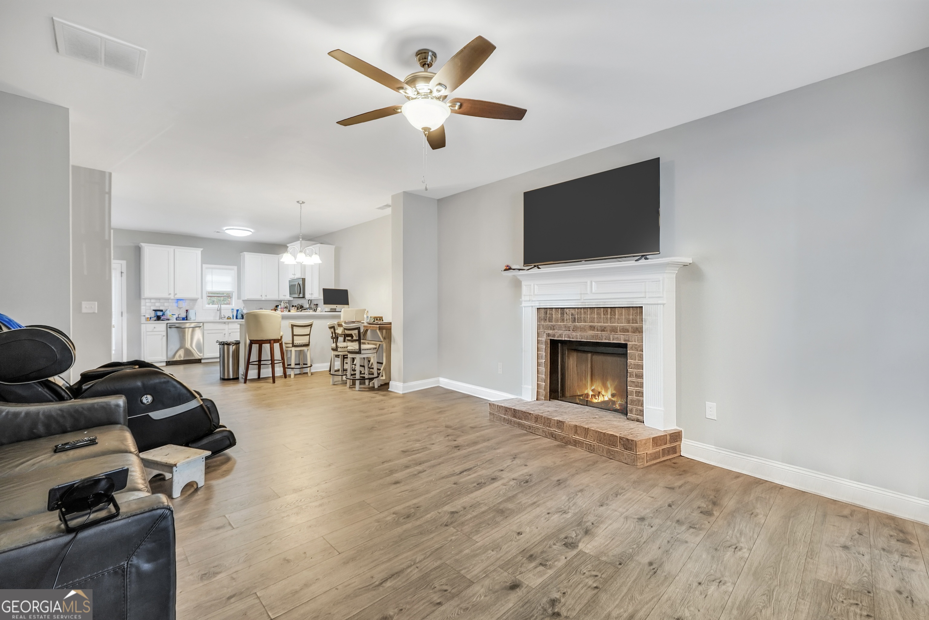 137 Kennedy Boulevard