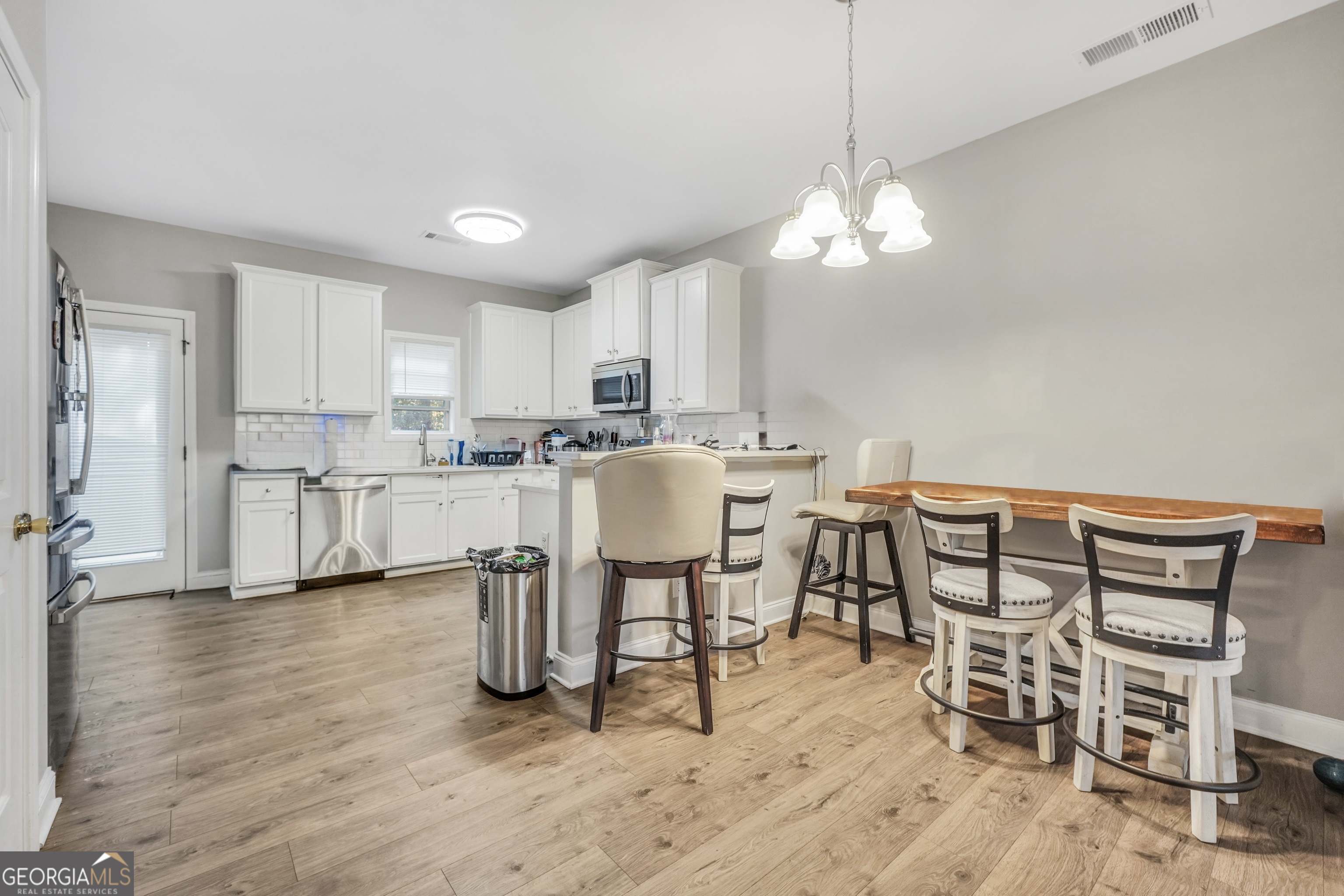 137 Kennedy Boulevard