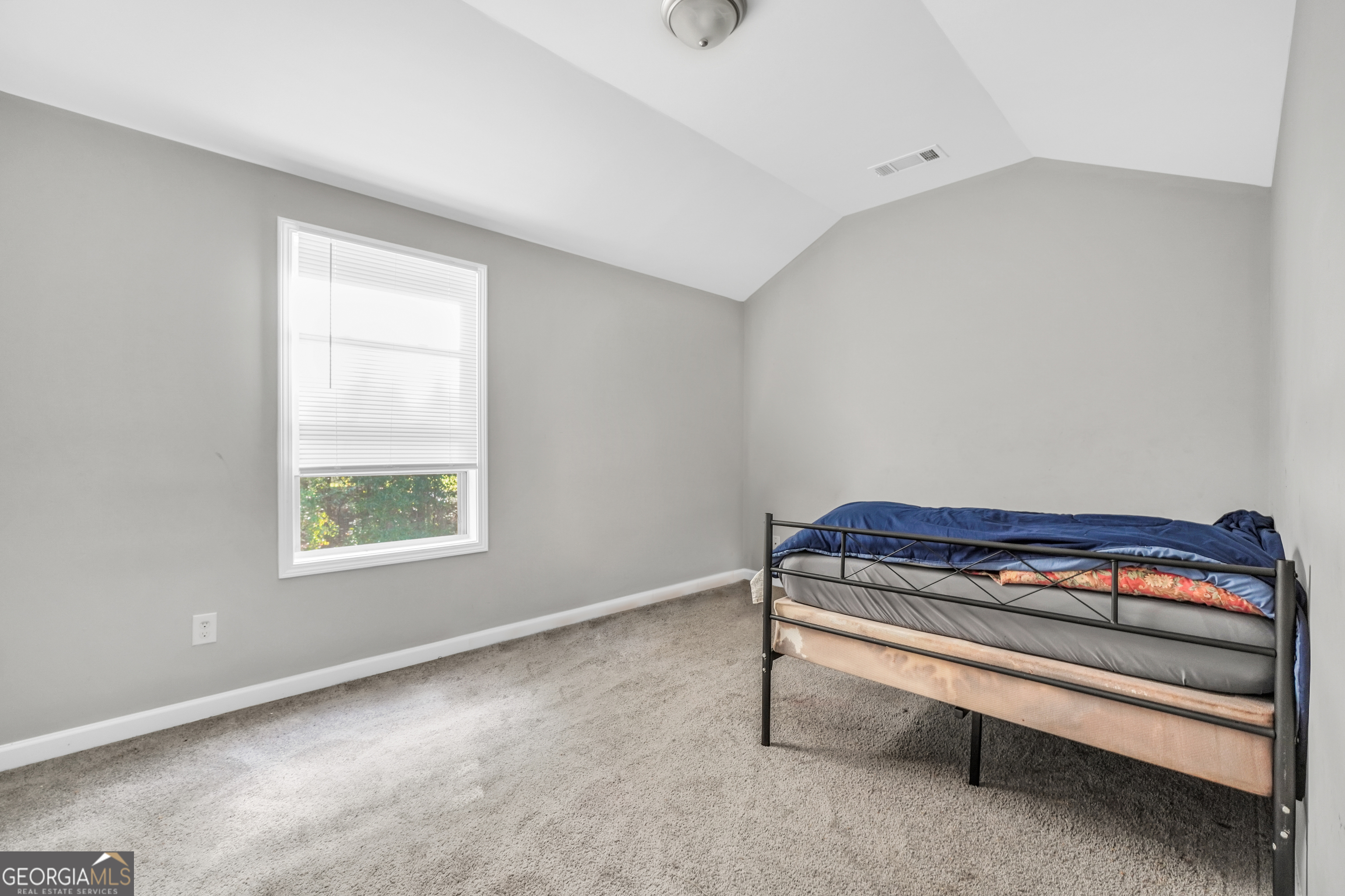 137 Kennedy Boulevard