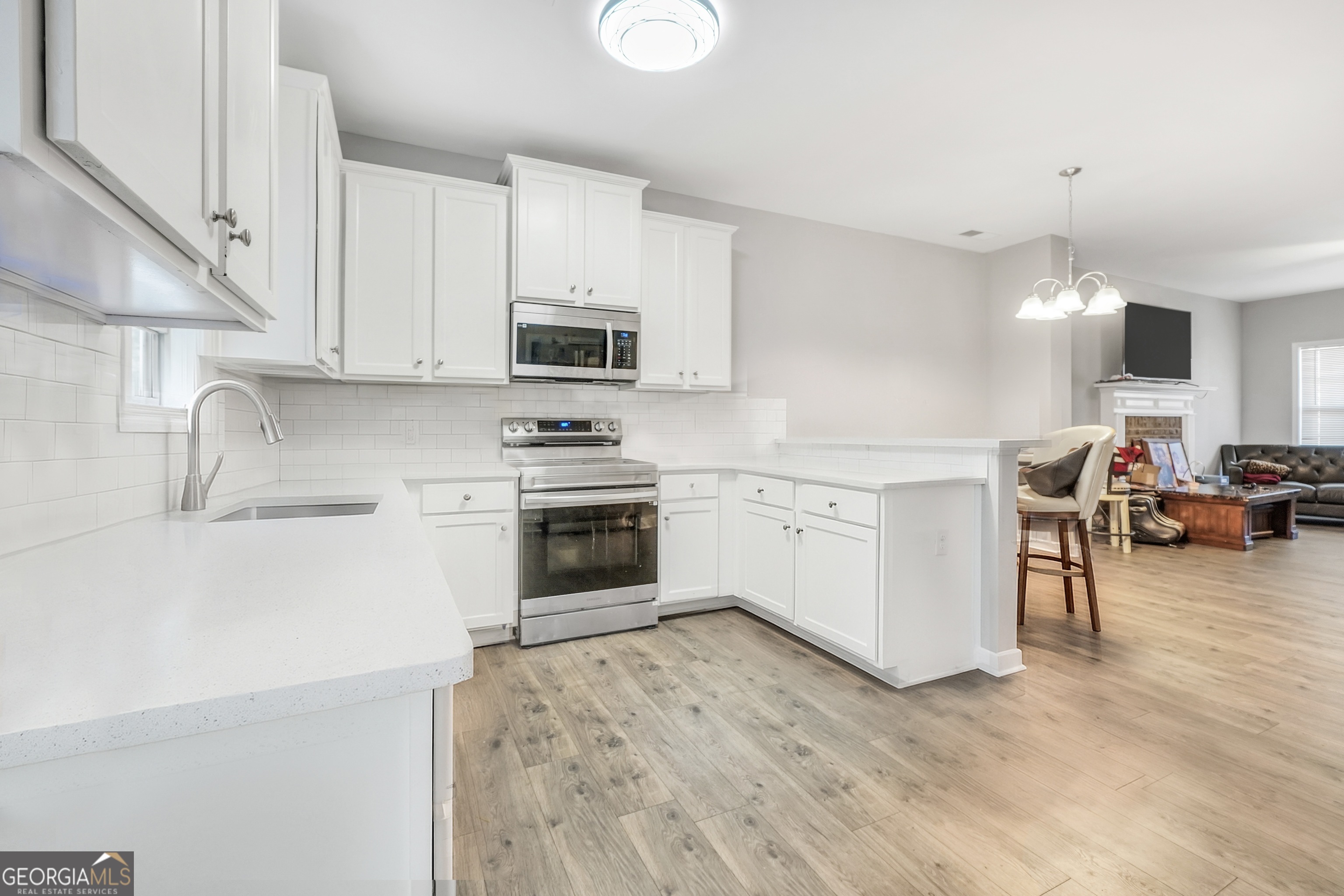 137 Kennedy Boulevard