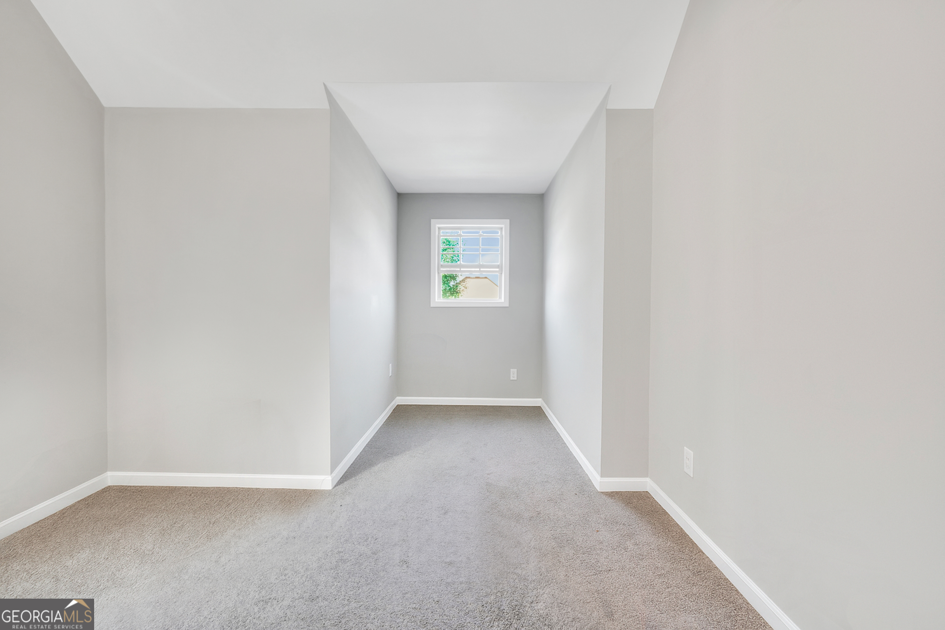 137 Kennedy Boulevard