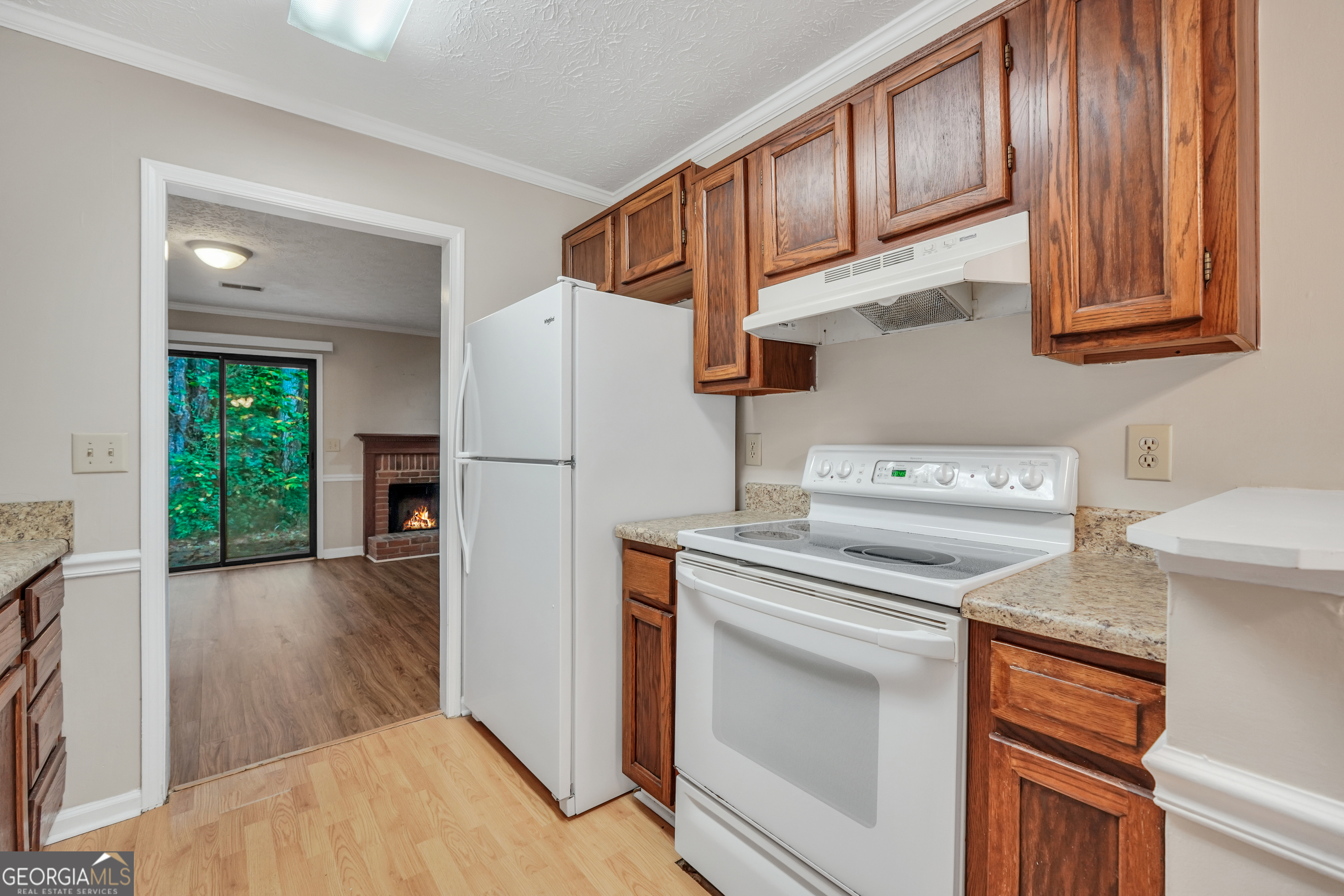 2813 New South Drive