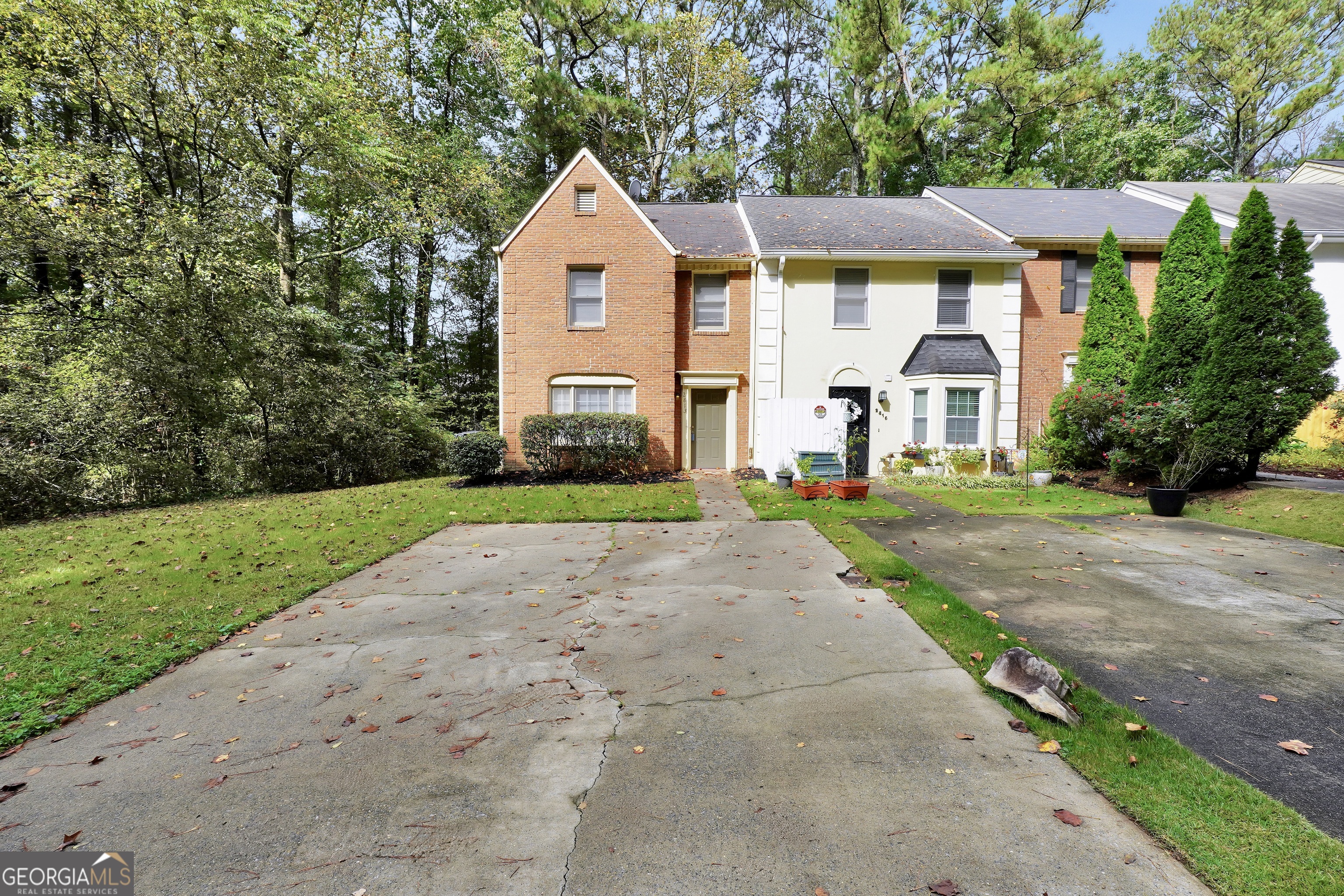 2813 New South Drive