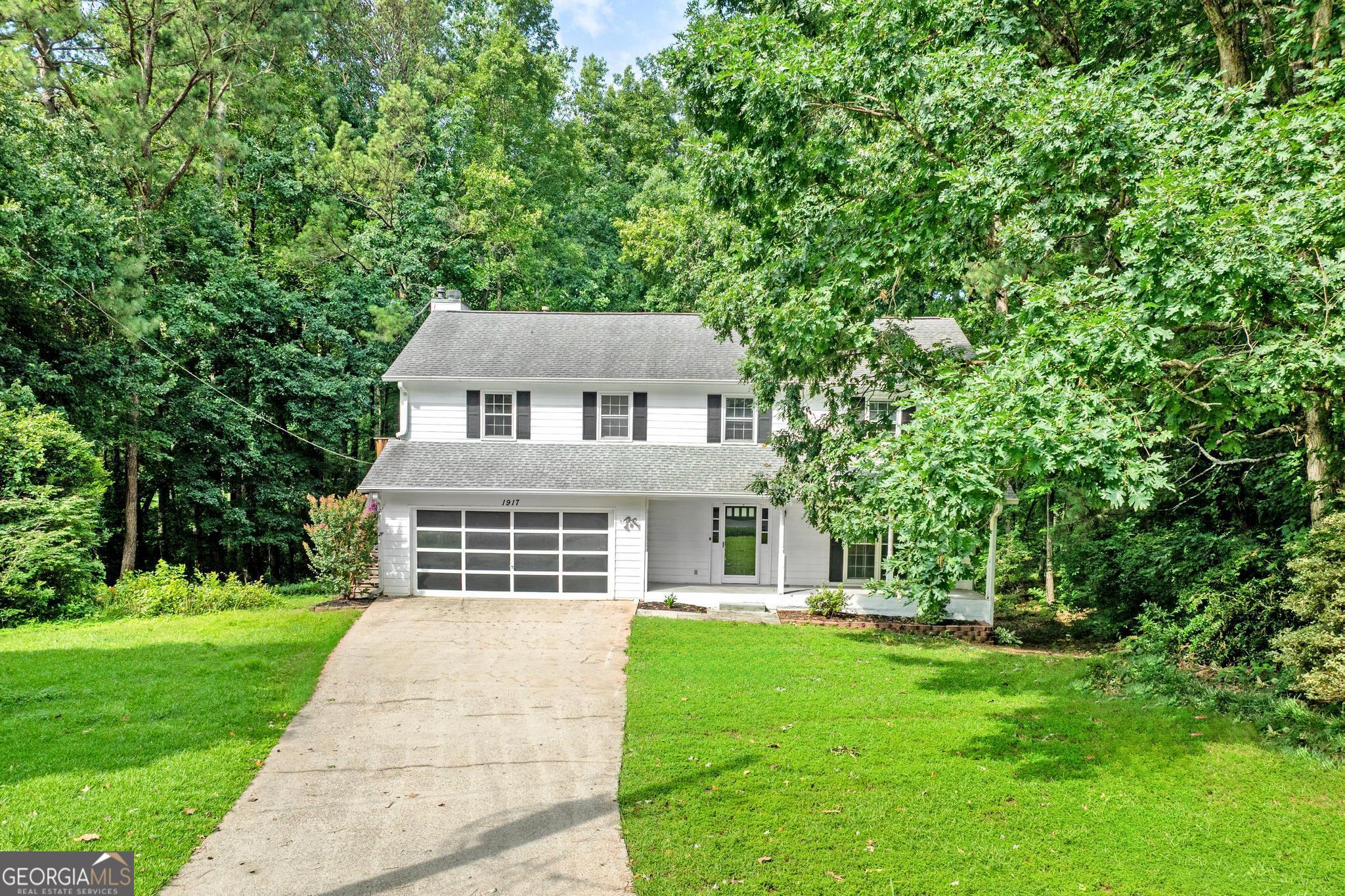 1917 Lake Ridge Court