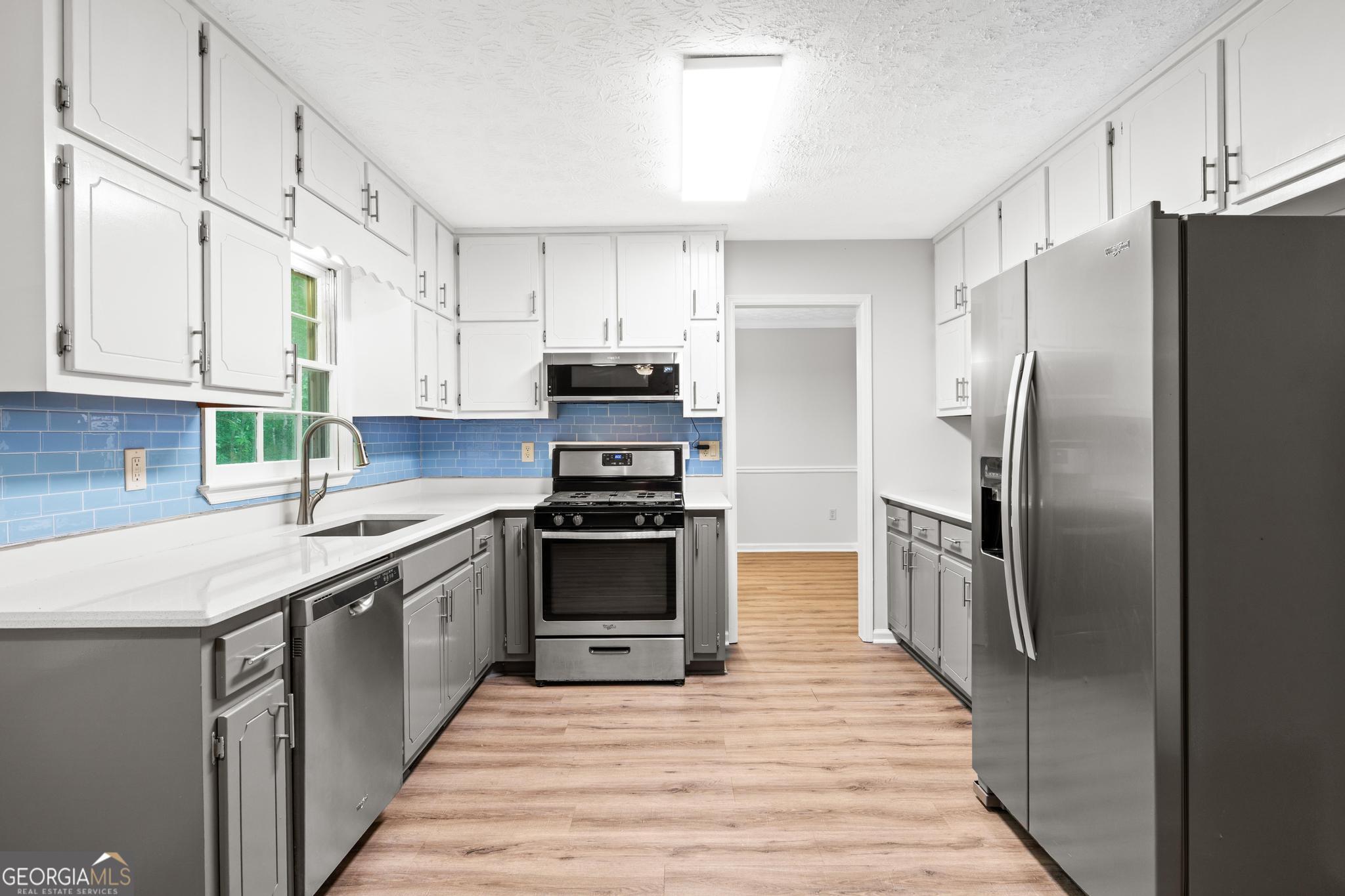 1917 Lake Ridge Court