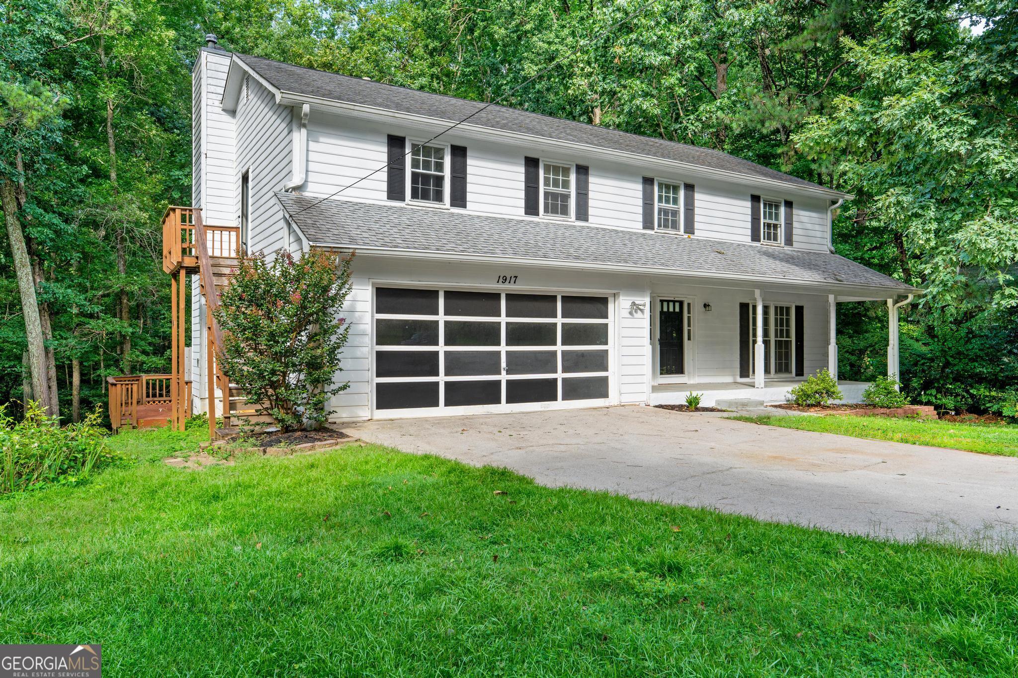 1917 Lake Ridge Court